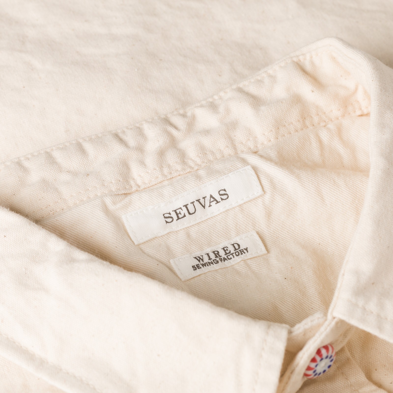 Image-Flâneurs_SEUVAS / 8oz Canvas Flap Work Shirt Natural_detail-2
