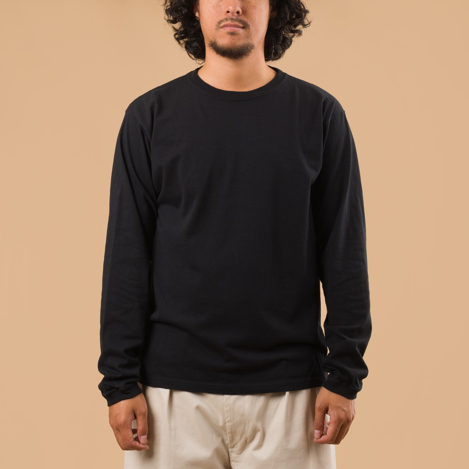 GOOD ON flâneurs tee-shirt manches longues LS Crew Tee black de face