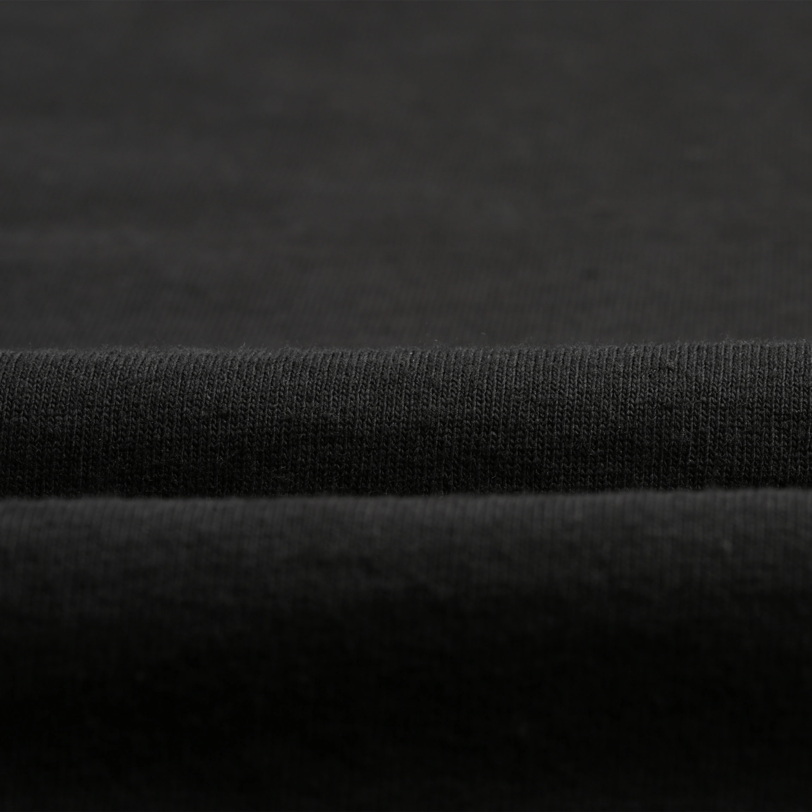 GOOD ON flâneurs tee-shirt manches longues LS Crew Tee black closeup
