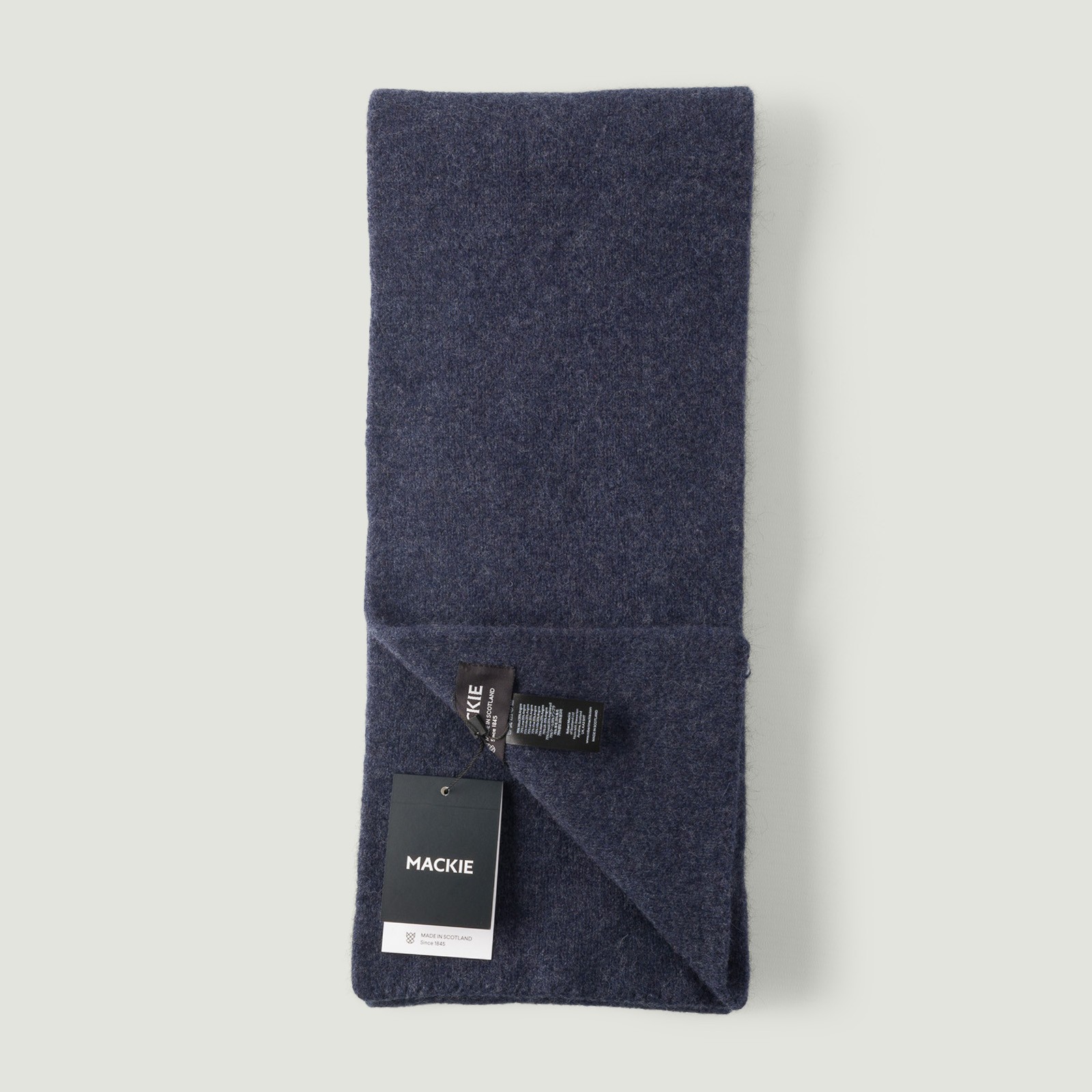 Image-Flâneurs_MACKIE / Caolas Plain Scarf Navy Mix_Vignette