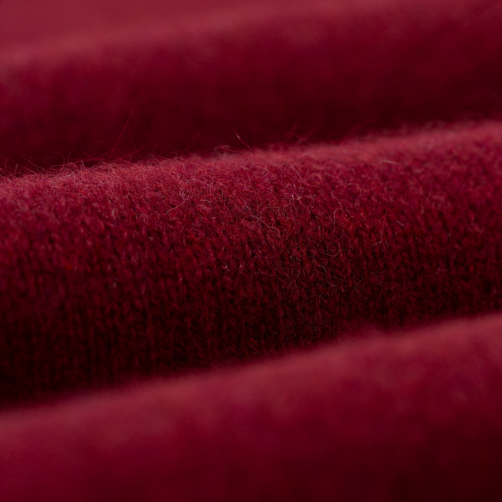 closeup Nitto X Flaneurs pull Bedros geelongora hibiscus