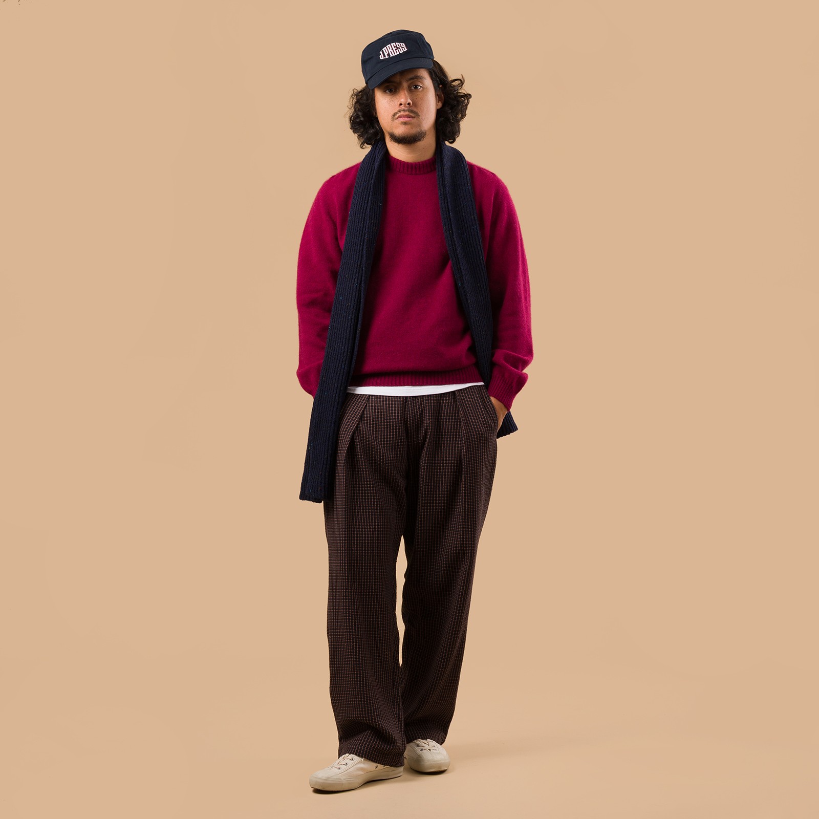 vignette Nitto X Flaneurs pull Bedros geelongora hibiscus silhouette 1