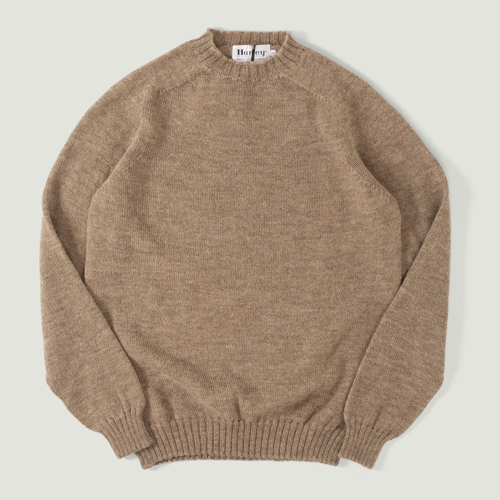 Vignette flâneurs pull laine shetland épais Harley of Scotland camel