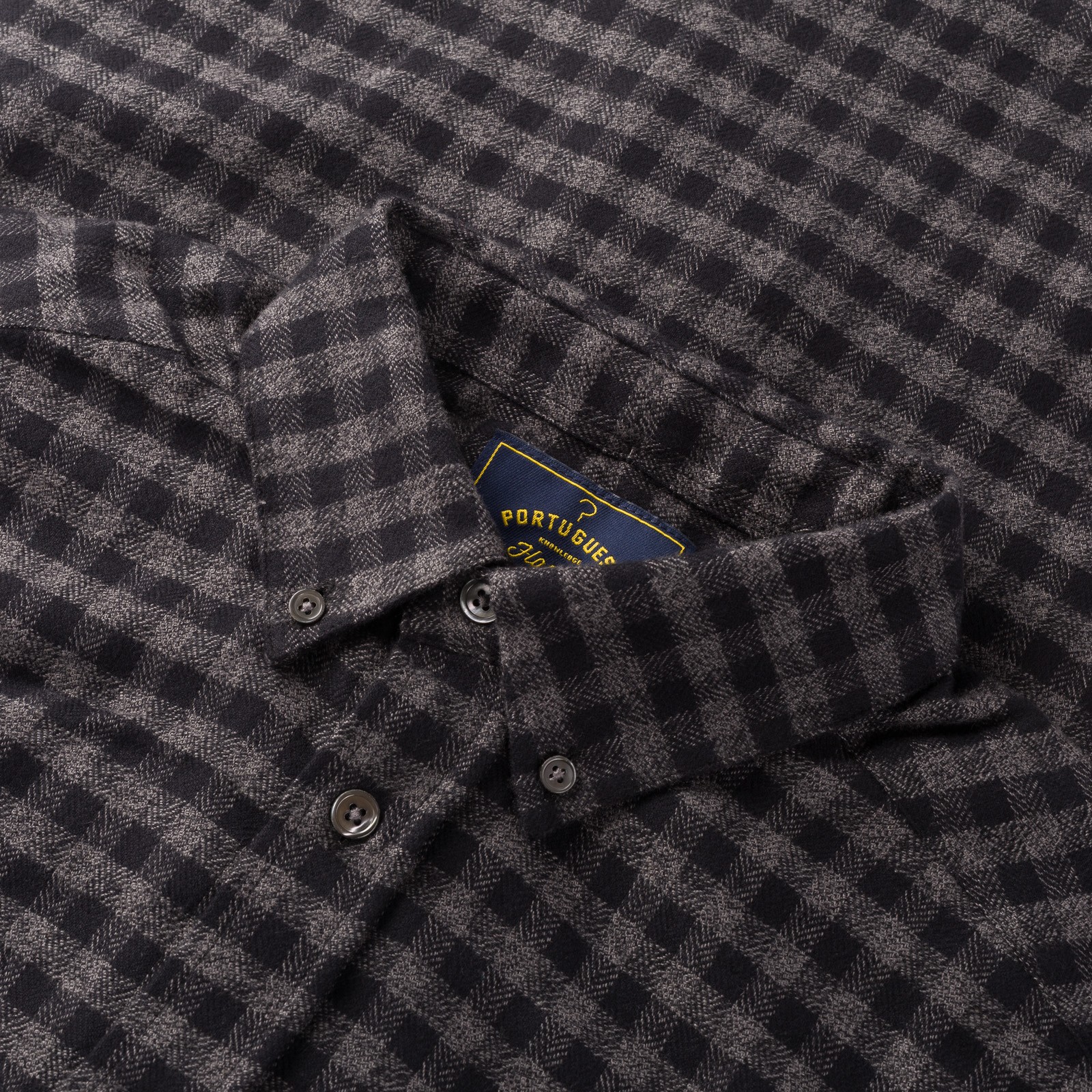 Image-Flâneurs_PORTUGUESE FLANNEL / Roca Shirt Grey_detail