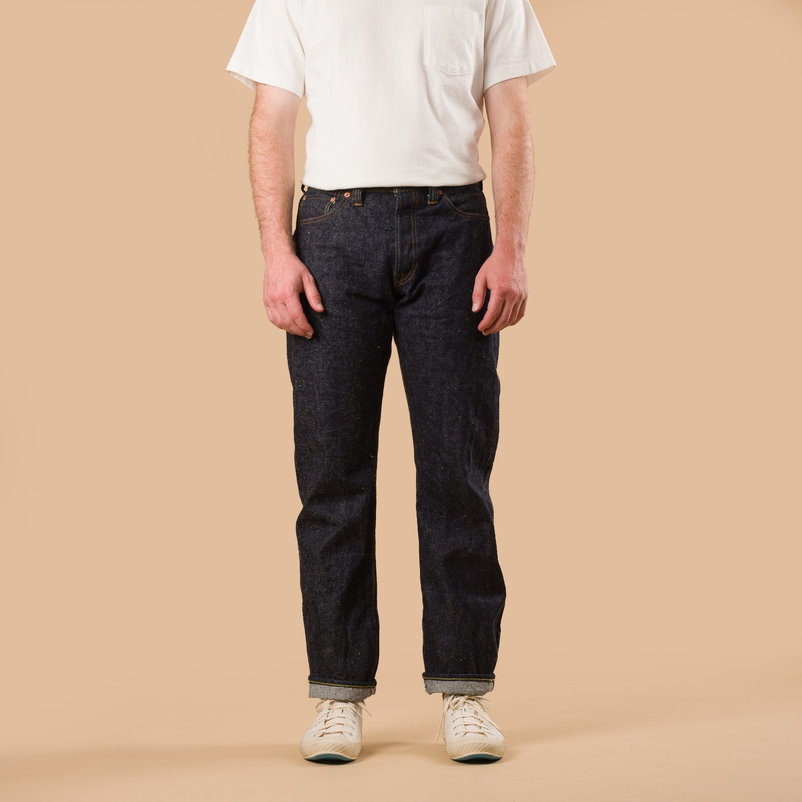 Image-Flâneurs_SAMURAI JEANS / 15oz Otokogi Regular Straight Selvedge Denim_de-face