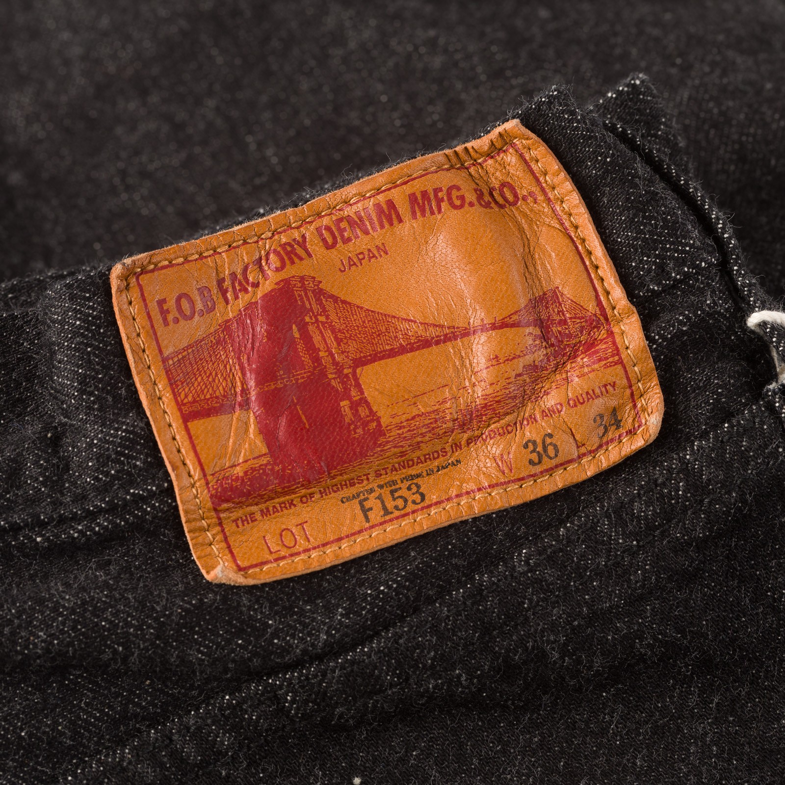 image flâneurs détail FOB FACTORY F153 5P Tapered black Selvedge Denim