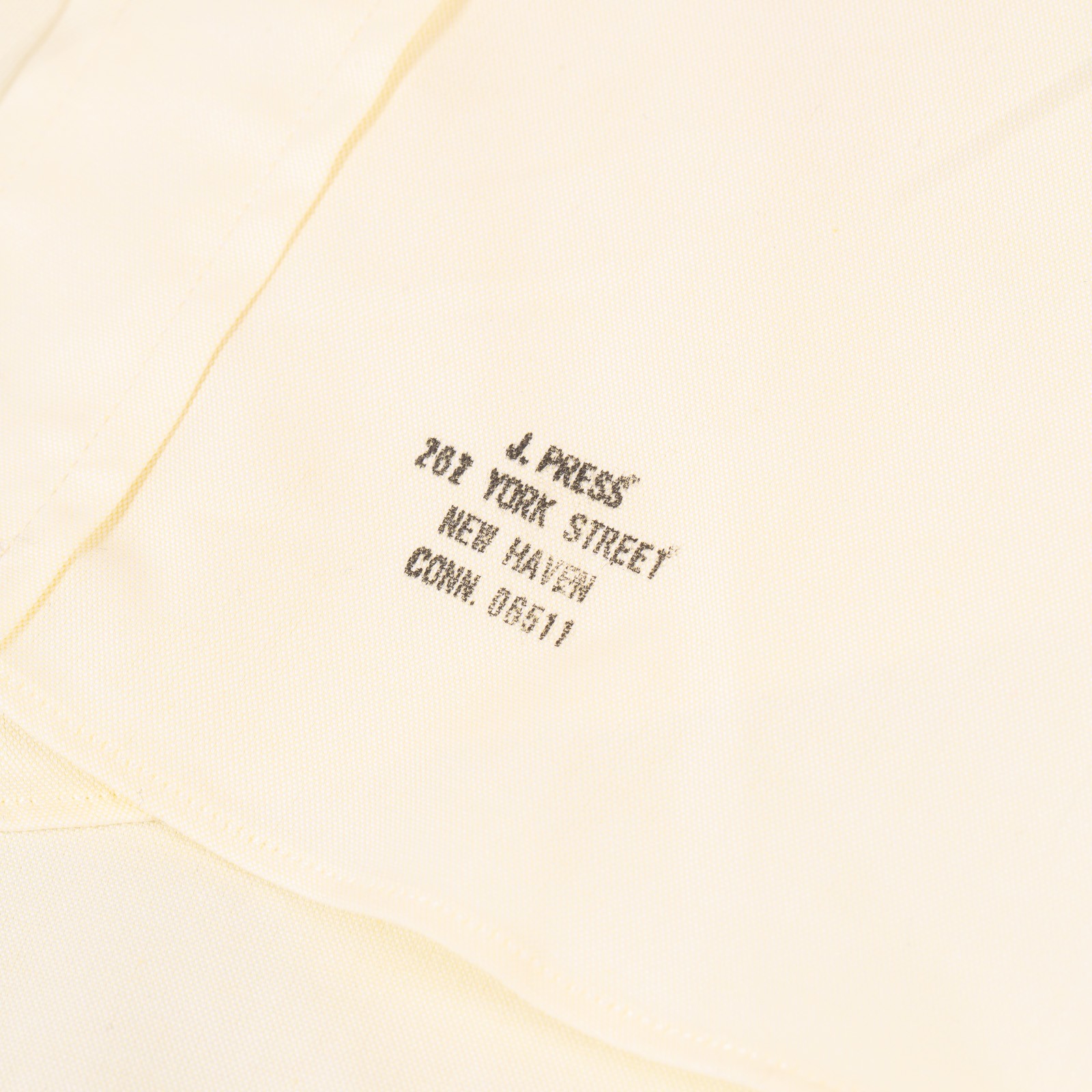 Image-Flâneurs_J. PRESS / Baggy Fit B.D. Pin Oxford Yellow_Détail-2