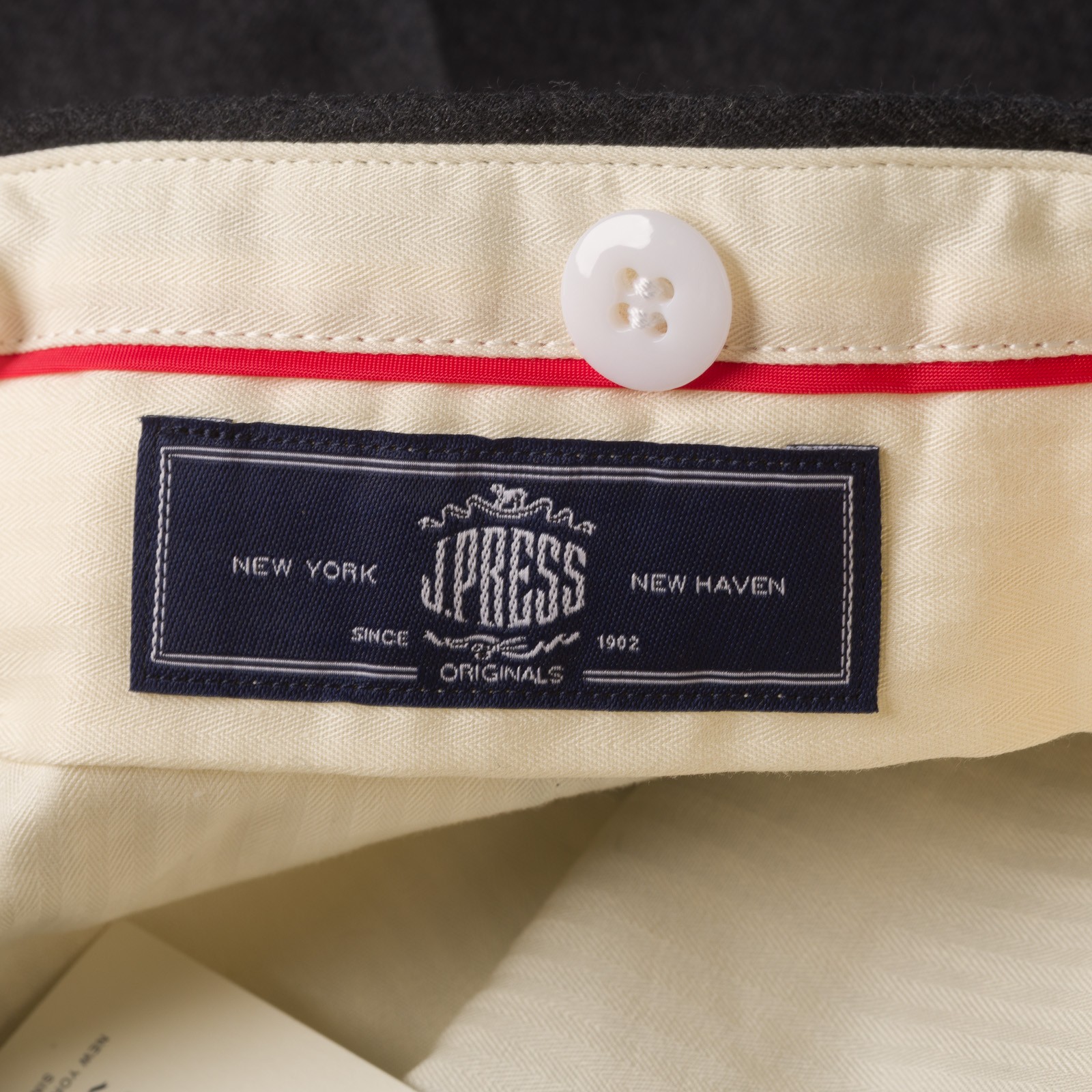 Image-Flâneurs_J. PRESS / Piped Stem Peppin Merino Saxony Charcoal_detail-2