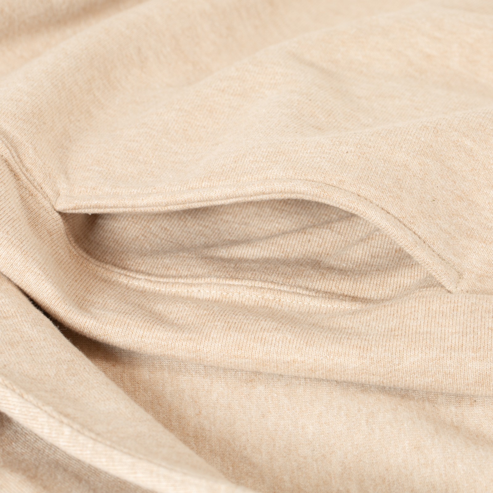 image flaneurs sweat capuche Batoner détail  poche