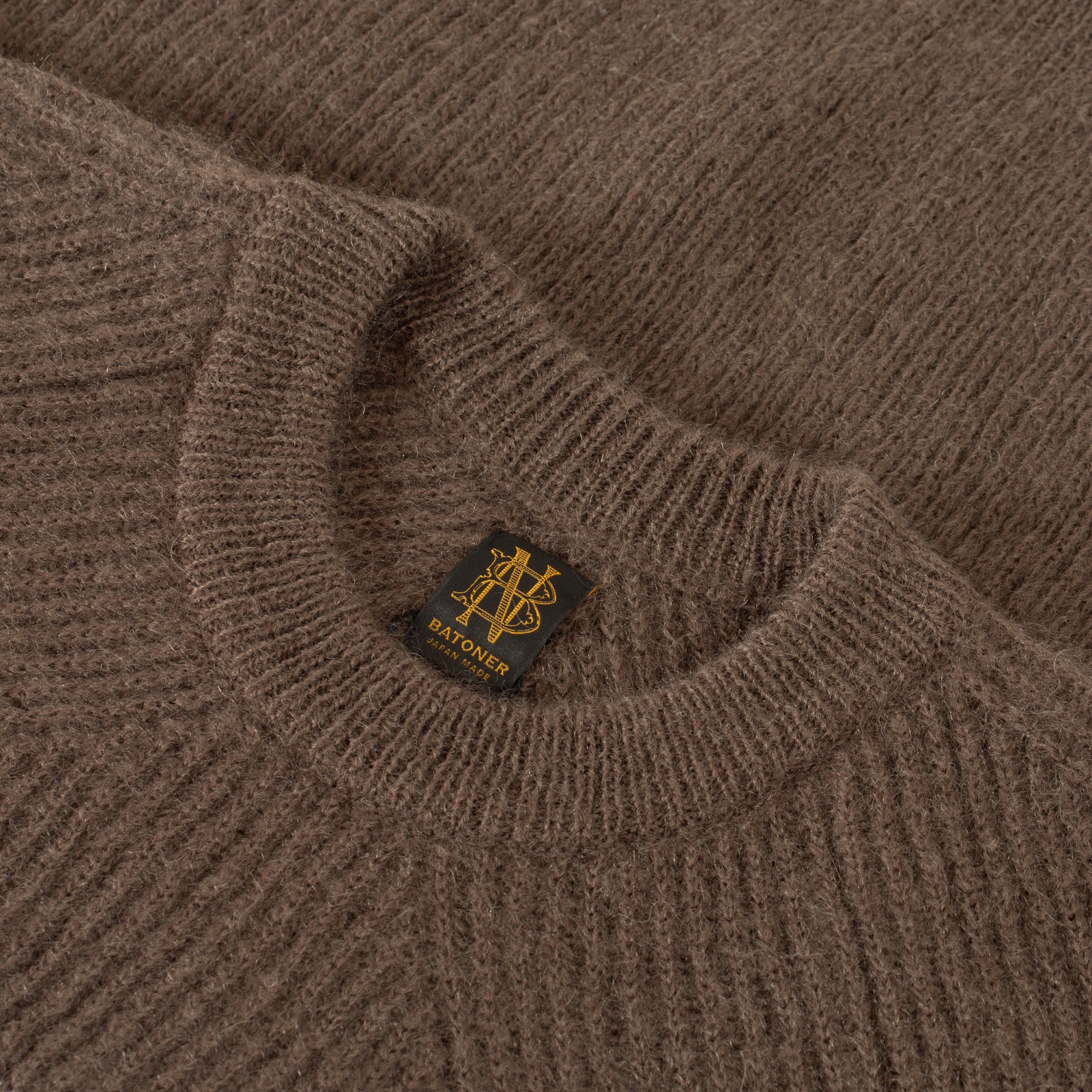 Pure Mohair Signature Crew Neck Olive