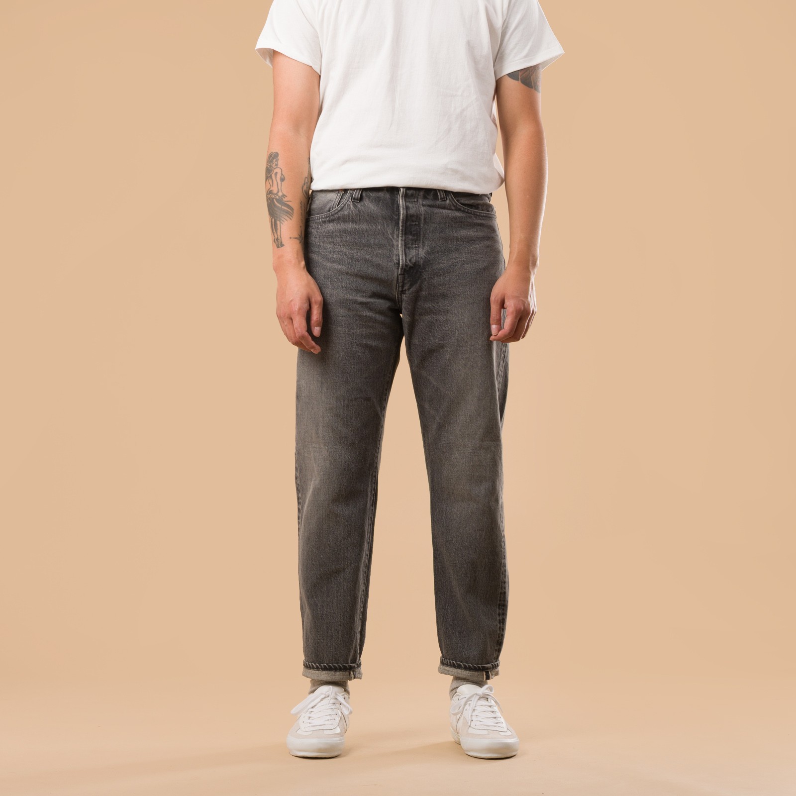 F153 5P Tapered Black Used Wash Selvedge Denim