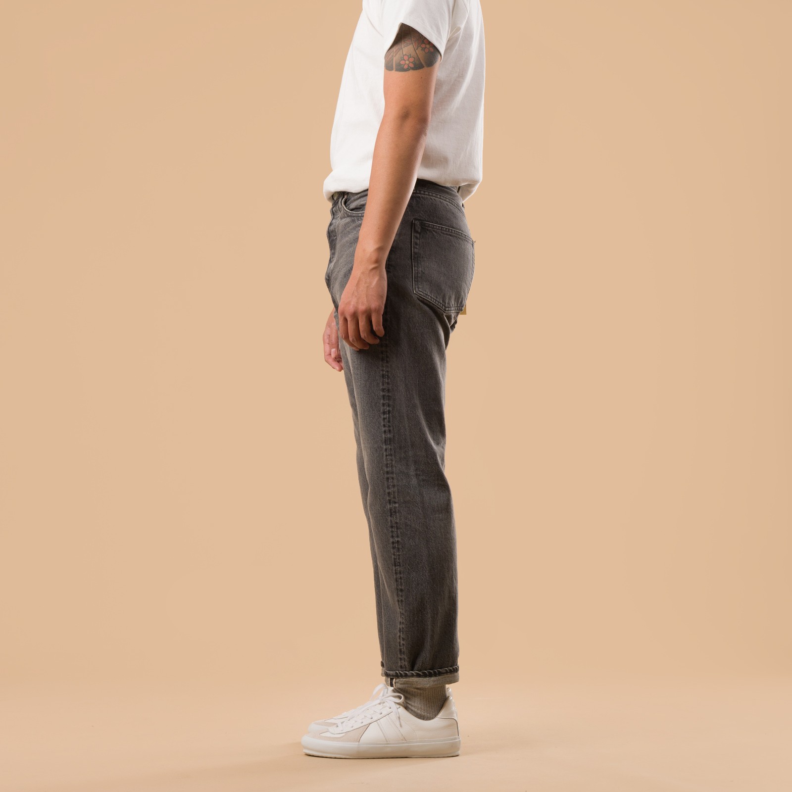 F153 5P Tapered Black Used Wash Selvedge Denim