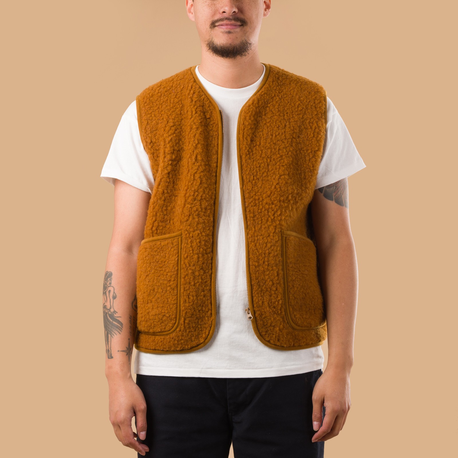 Image-Flâneurs_COLDBREAKER  Pepitco Vest Carmel_Vignette de face