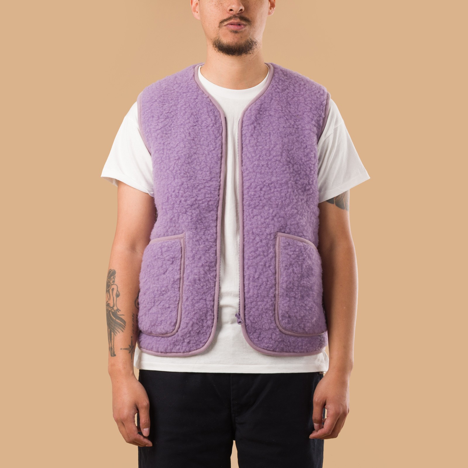 image flâneurs-COLDBREAKER-veste-en-laine-sans-manche-Pepitko-Vest-lilly de face