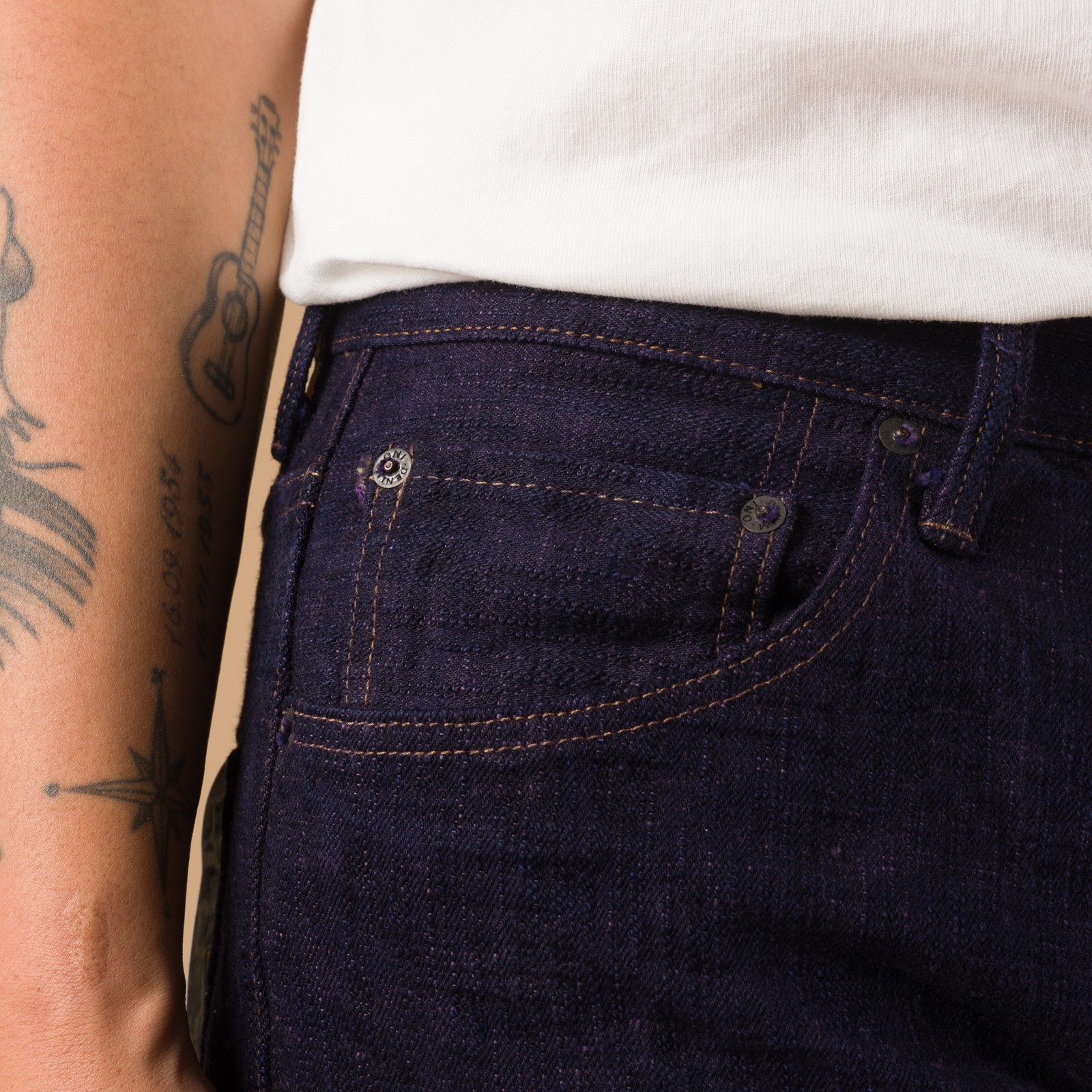 images flâneurs ONI DENIM  277 17oz Just Right Straight Bumpy Denim Murasaki coin pocket