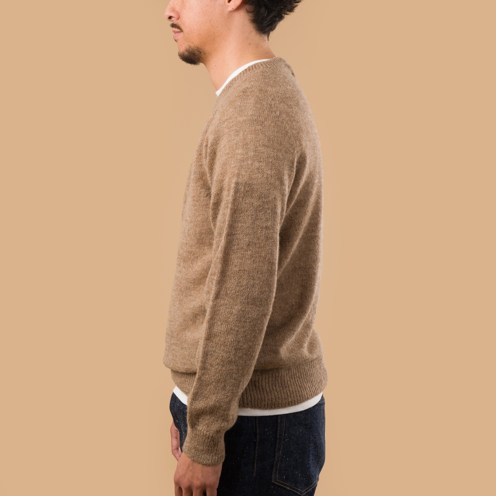 image flâneurs pull HARLEY OF SCOTLAND 1 Ply Voe True Shetland Crew Neck de profil