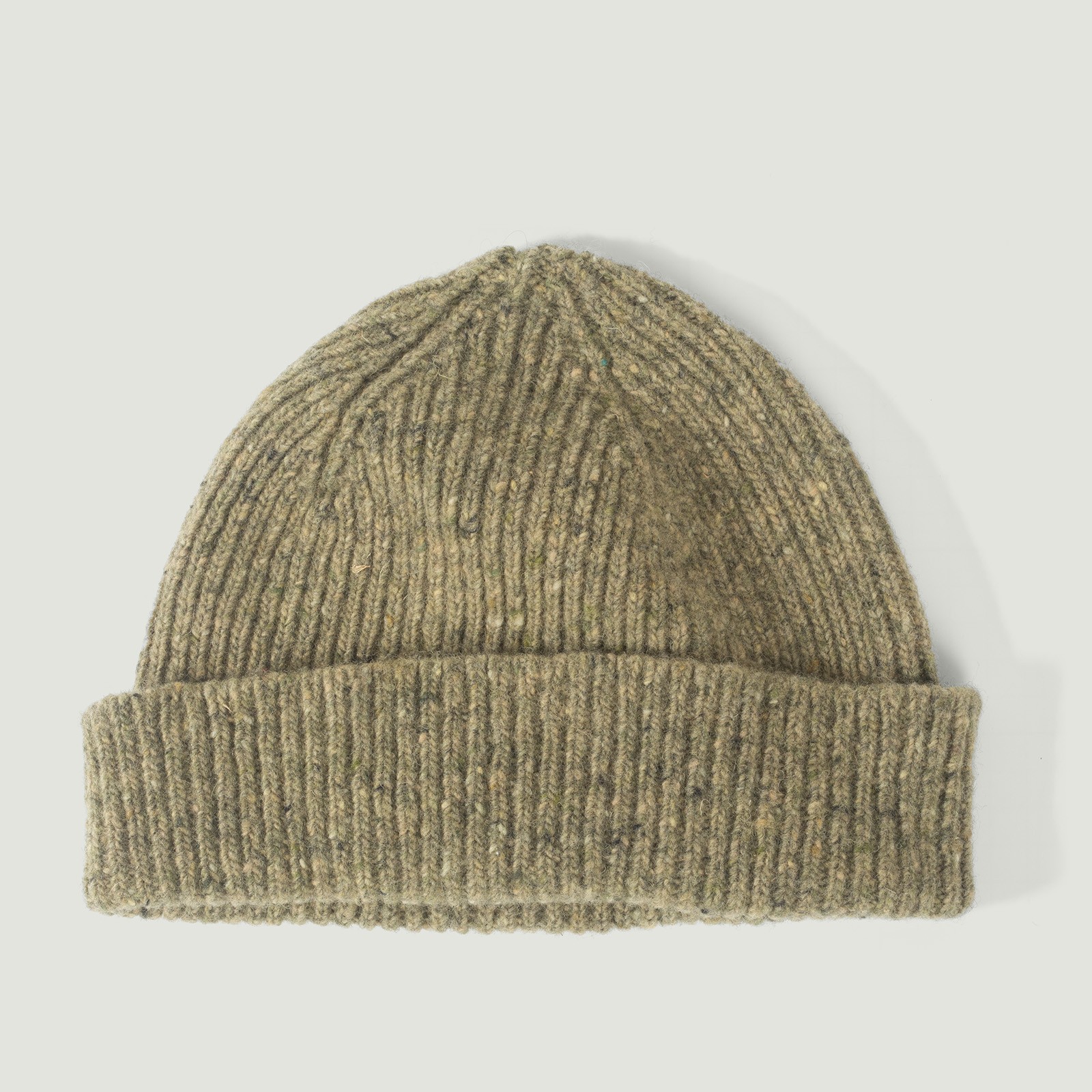 Vignettes flâneurs bonnet court Mackie en laine Ardara couleur Melvin