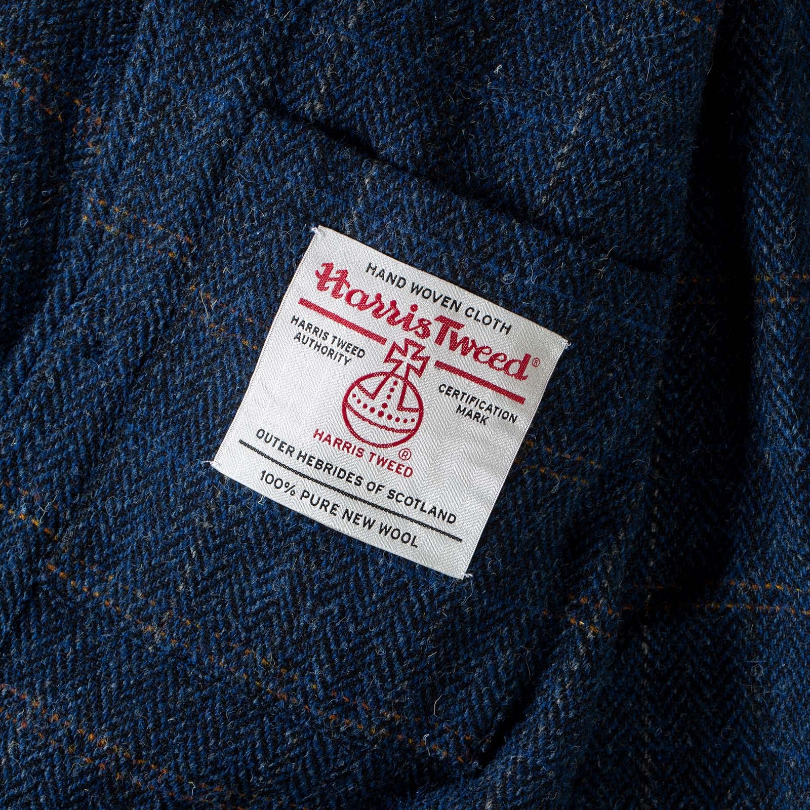 UNIVERSAL WORKS x FLÂNEURS Harris Tweed Plaid Cabin Jacket Navy tag