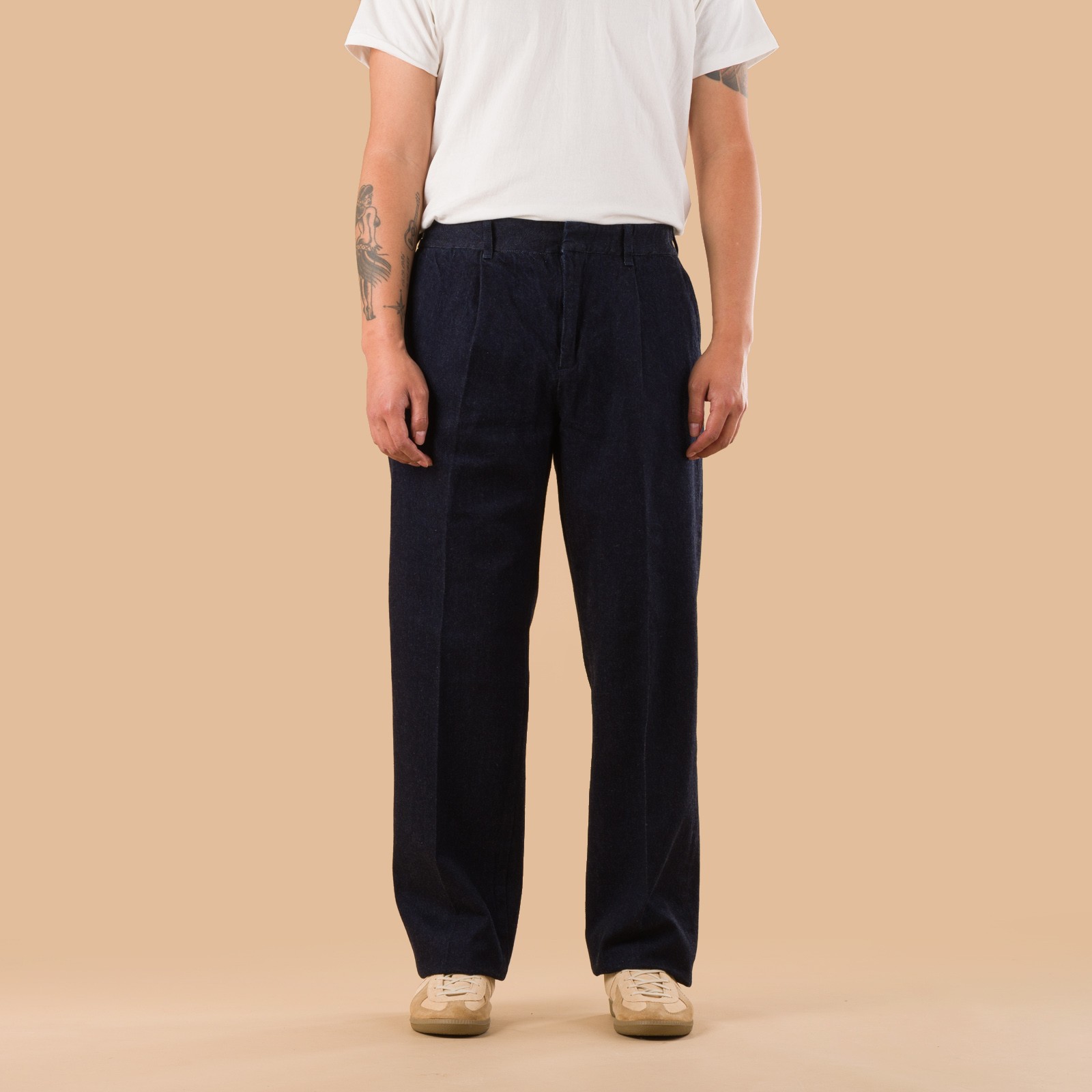 pantalon denim one wash droit Sugar & Co image flâneurs porté de face