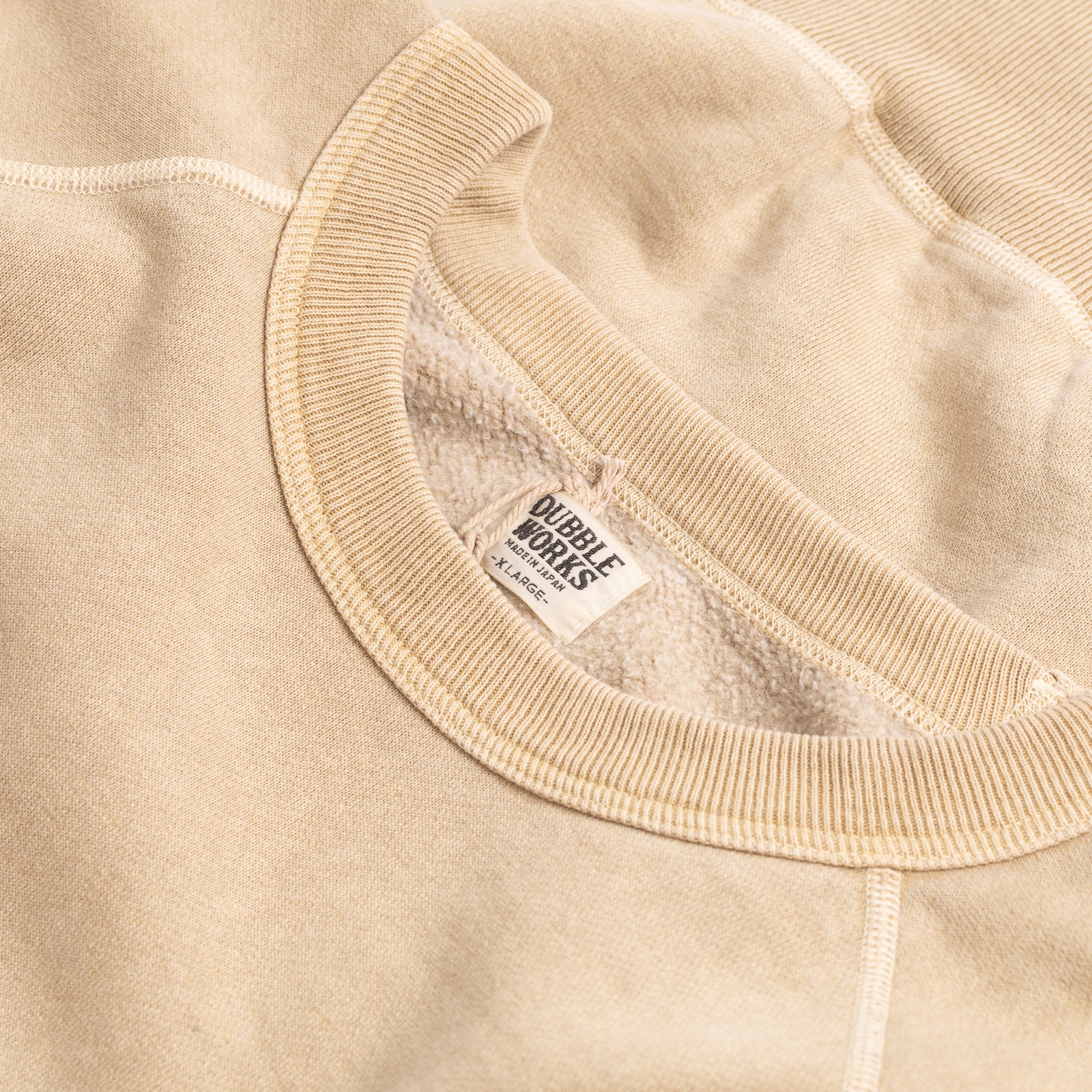 Flatseams Raglan Sweatshirt Pigment Dye Dark Beige