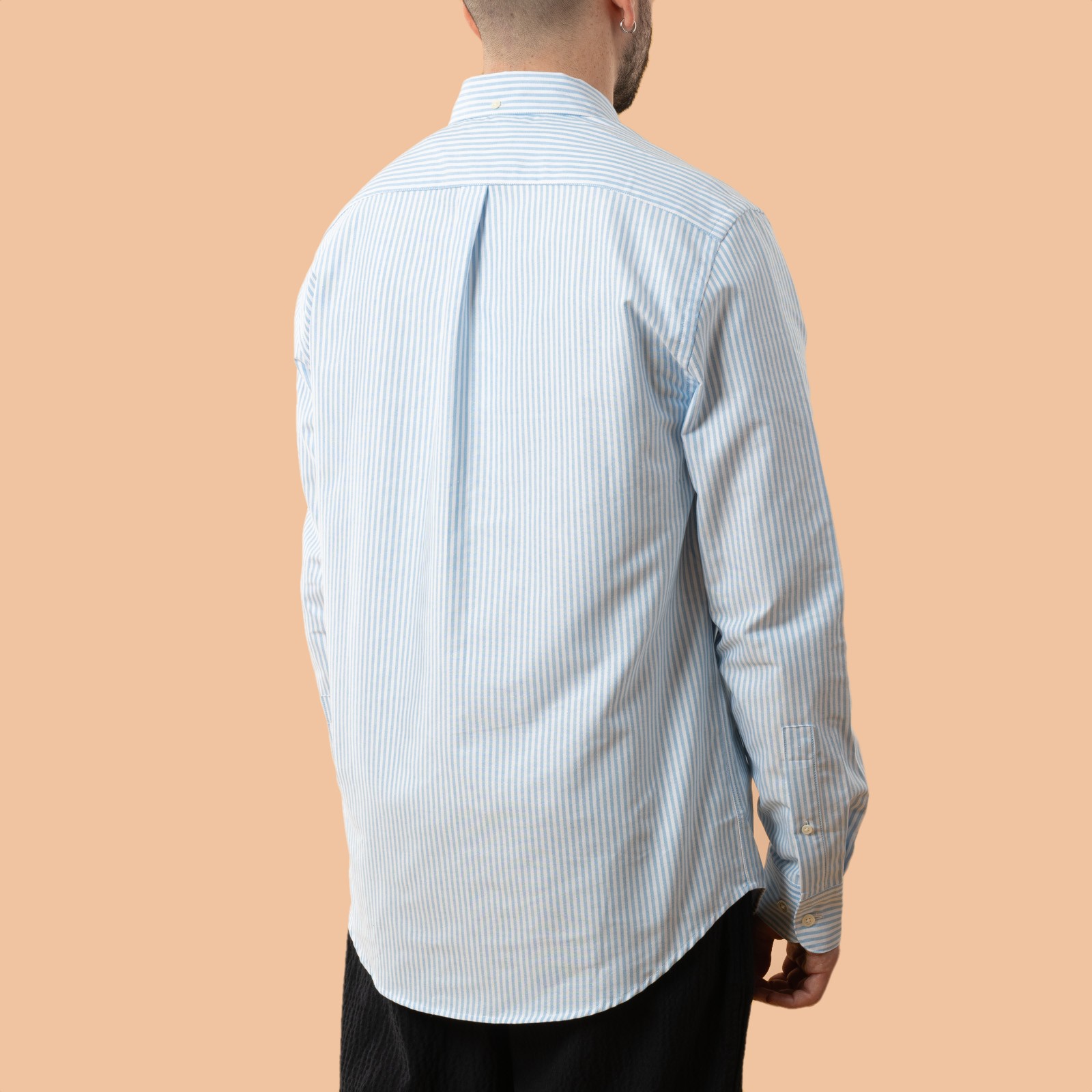 image flâneurs chemise PORTUGUESE FLANNEL Belavista stripe open blue portée de dos