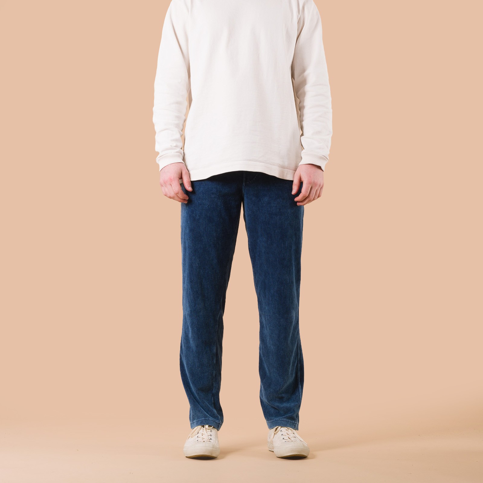 Image-Flâneurs_GOOD ON / Knit Corduroy Pants Indigo Shave_de face