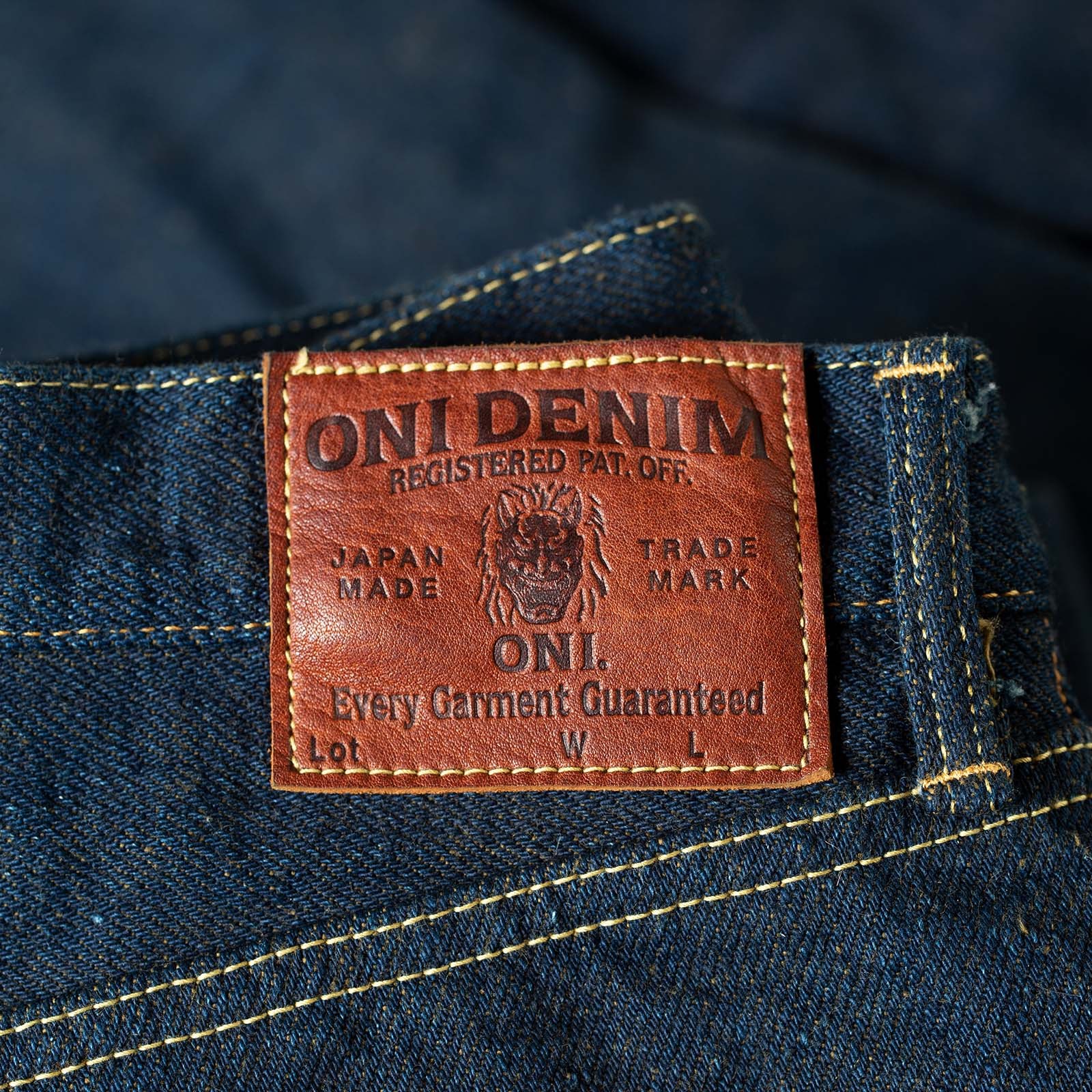 detail flâneurs ONI DENIM 20oz Secret Denim Olive Weft