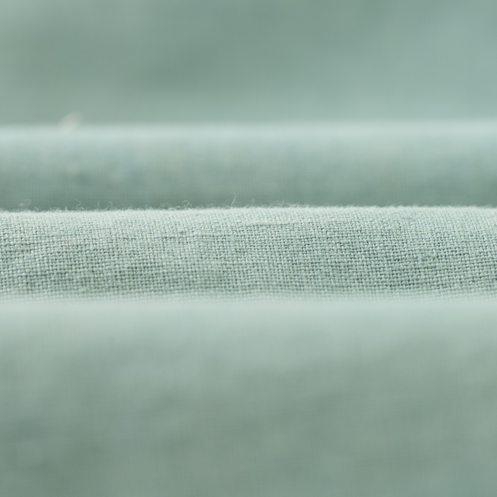 détail matière KARDO x FLANEURS  LS Shirt Handwoven Denim Light Indigo (8)