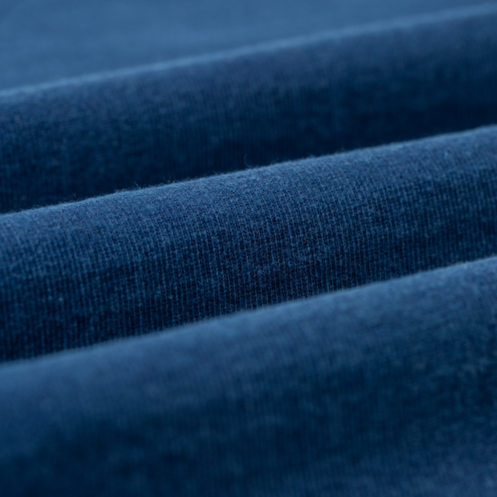 détail flaneurs DUBBLE WORKS Heavyweight Short Sleeve Tee Indigo (1)