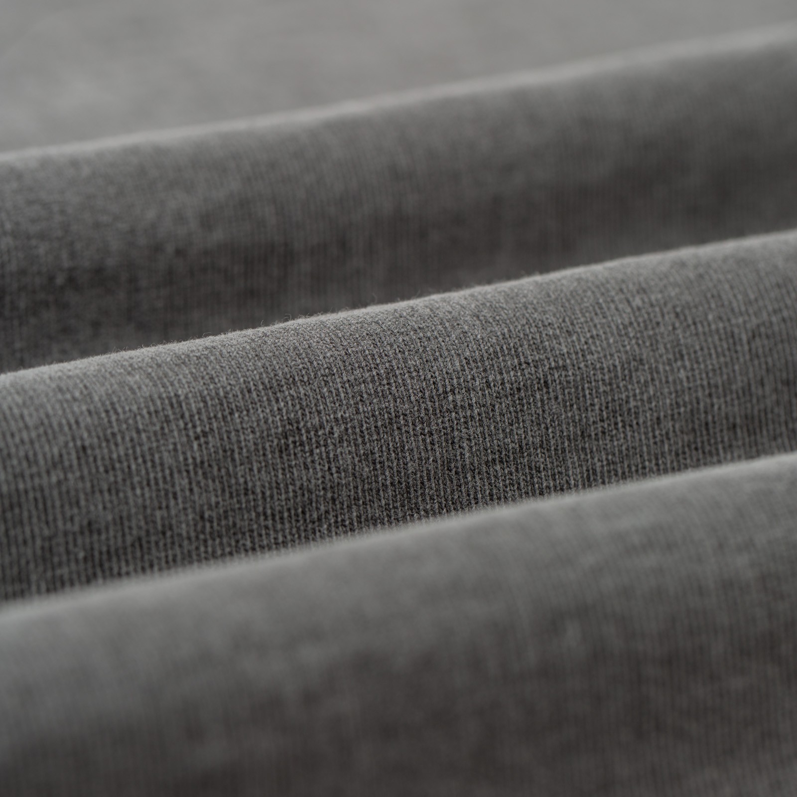 Image-Flâneurs_DUBBLE WORKS Heavyweight Short Sleeve Tee Pigment Dye Sumikuro (1)