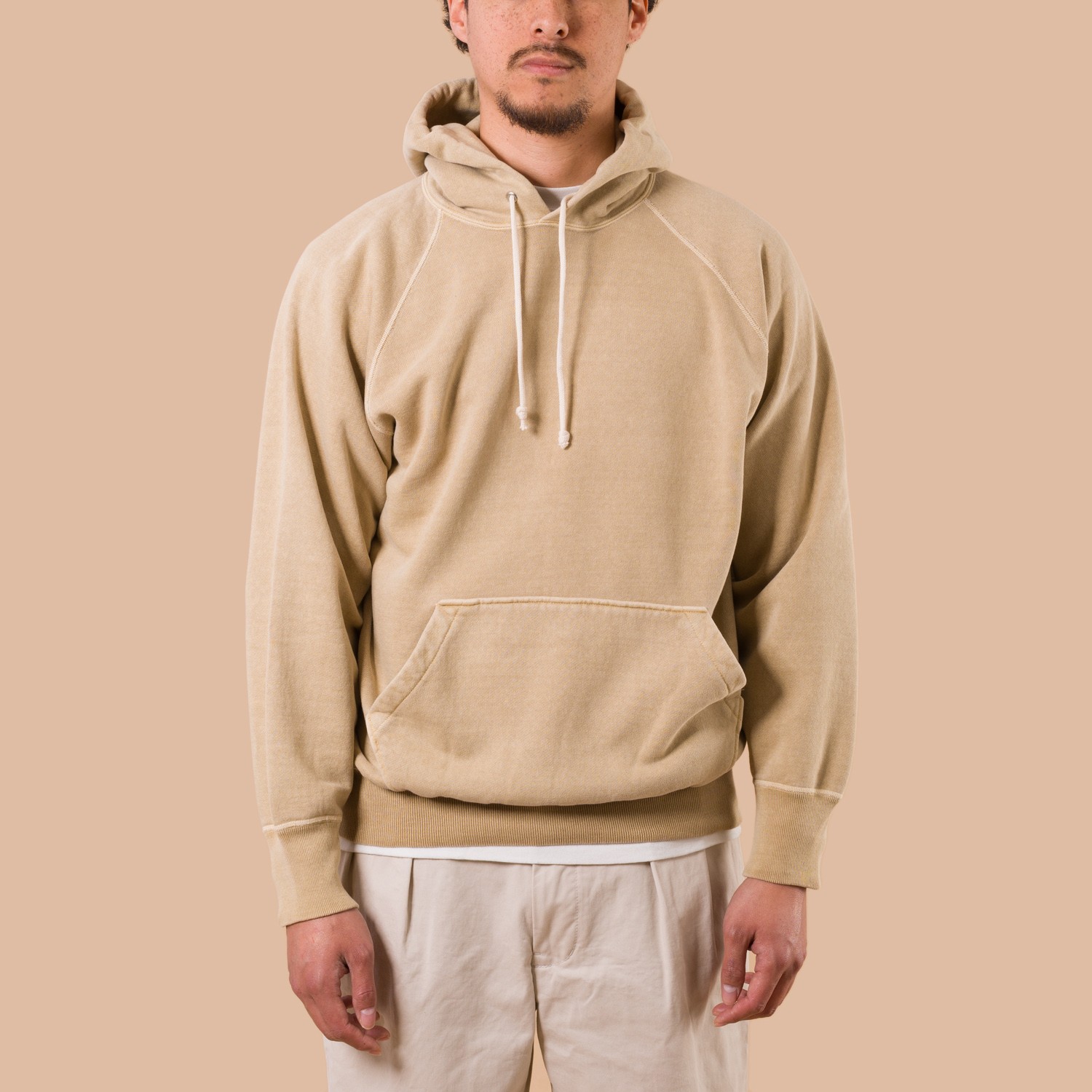 image de face flaneurs DUBBLE WORKS  Loopwheel Sweat Hoodie pigment dye dark beige
