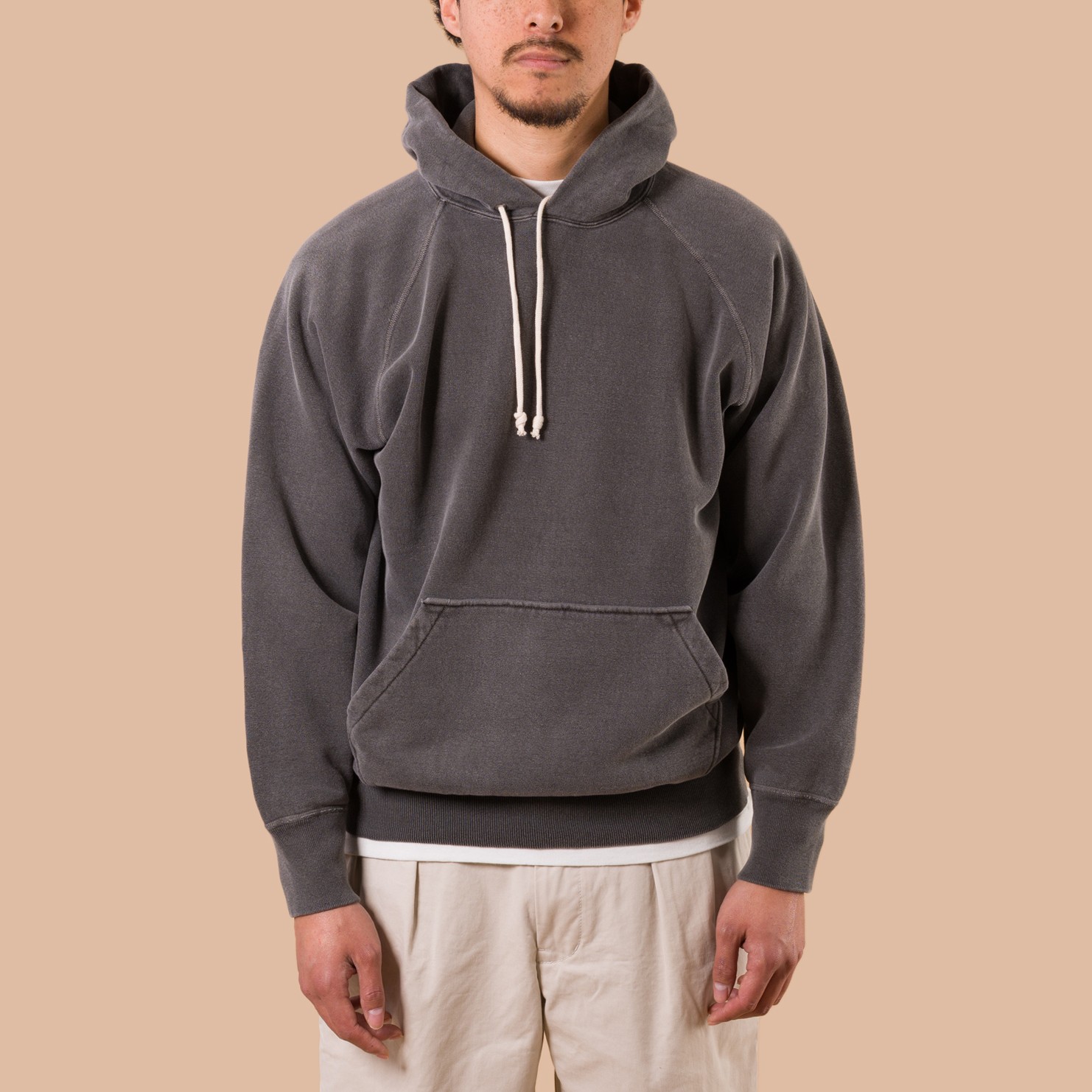 image de face flaneurs DUBBLE WORKS  Loopwheel Sweat Hoodie pigment dye sumikuro