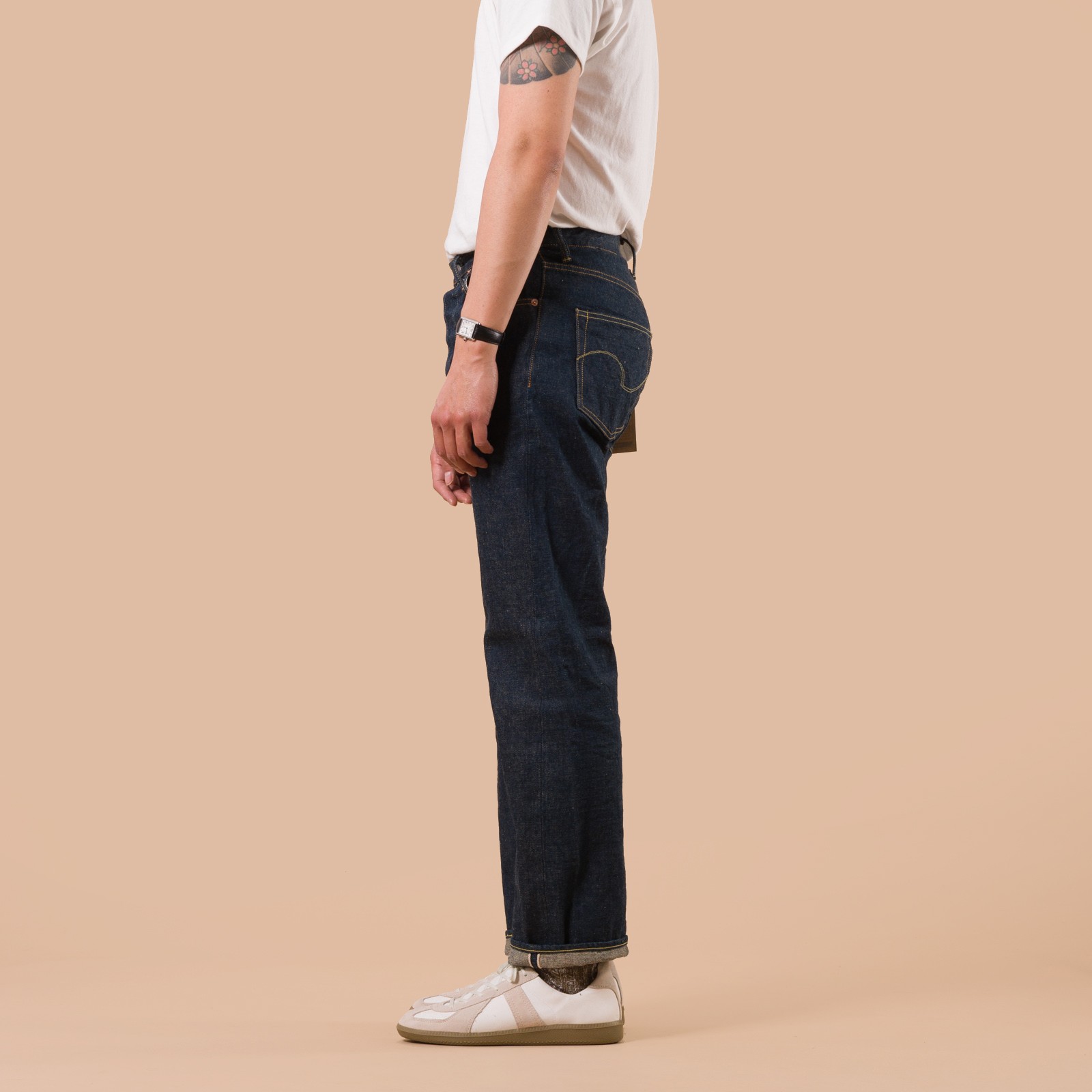 image flaneurs ONI DENIM 270 Ishikawadai 15oz New Regular Straight de profil