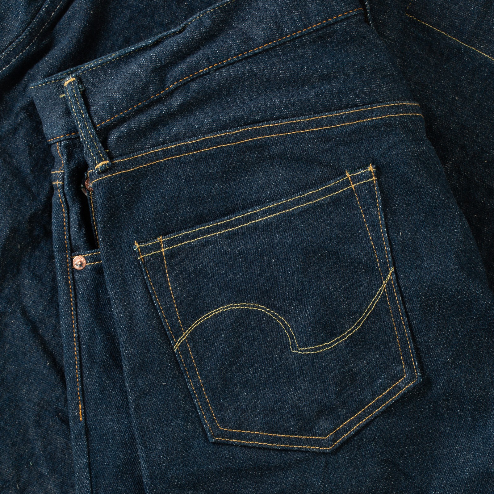 details flaneurs pocket  ONI DENIM 121S Ishikawadai 15oz Slim Tapered Stretch Jean (4)