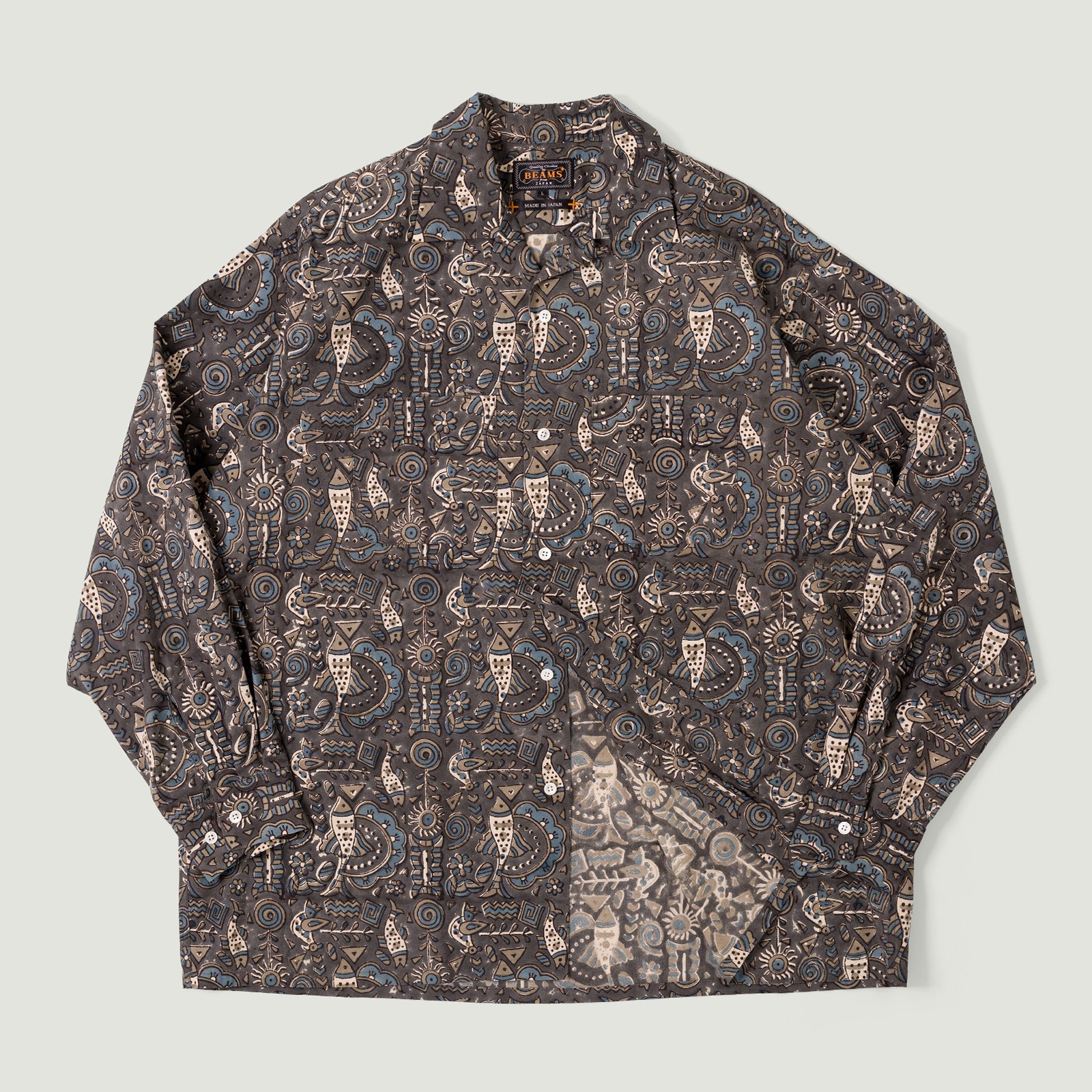 Vignette_Image-Flâneurs_BEAMS PLUS / Open Collar Shirt Block Print Navy