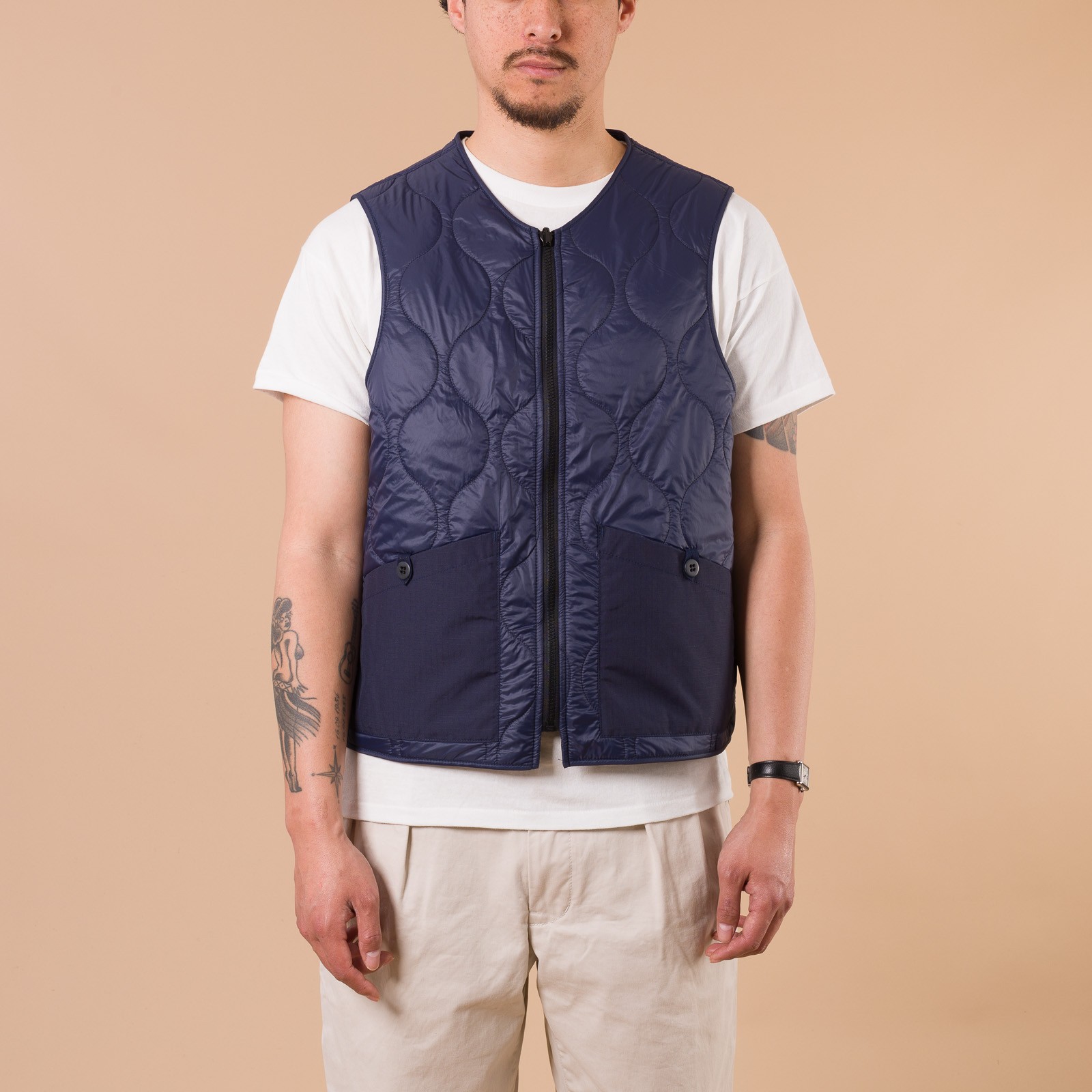 Image-Flâneurs_MANIFATTURA CECCARELLI / All Season Vest navy de face