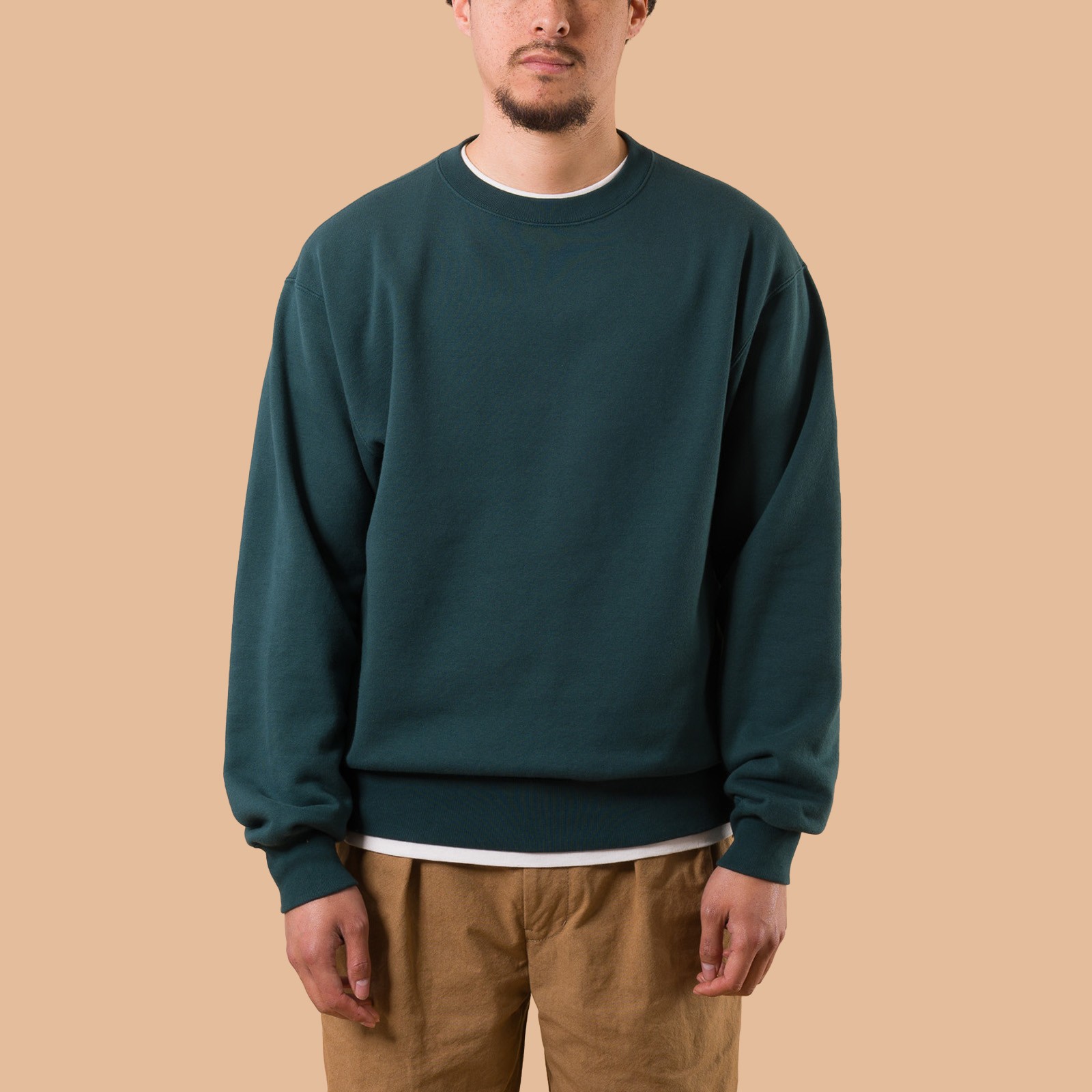 Image-Flâneurs_BEAMS PLUS / Crewneck Sweatshirt Dark Green de face
