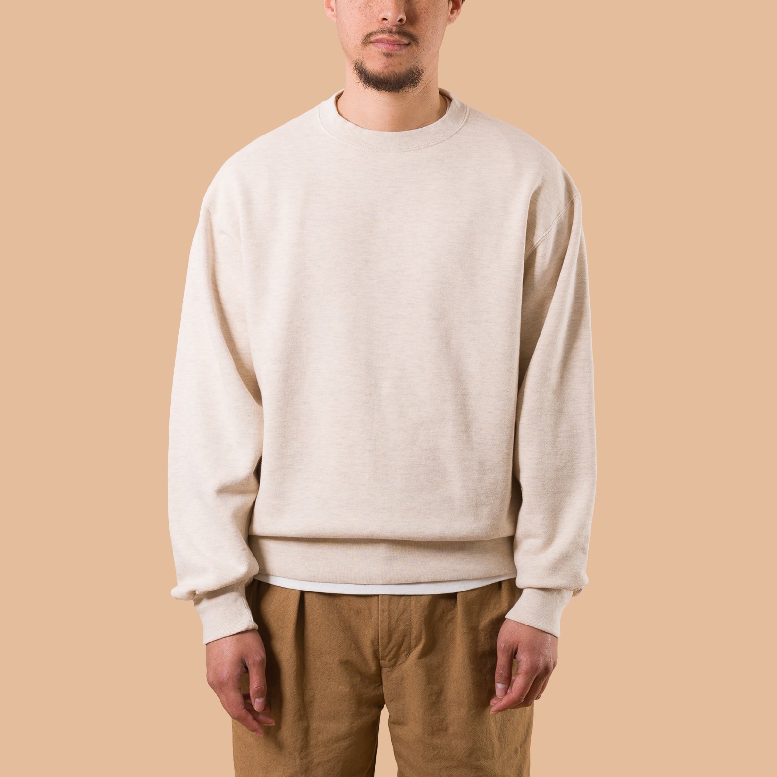 Image-Flâneurs_BEAMS PLUS / Crewneck Sweatshirt Oatmeal de face