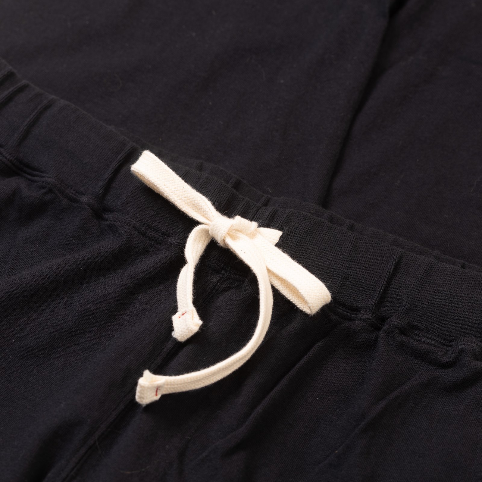 Image-Flâneurs_GOOD ON / Tee Pants Black détail