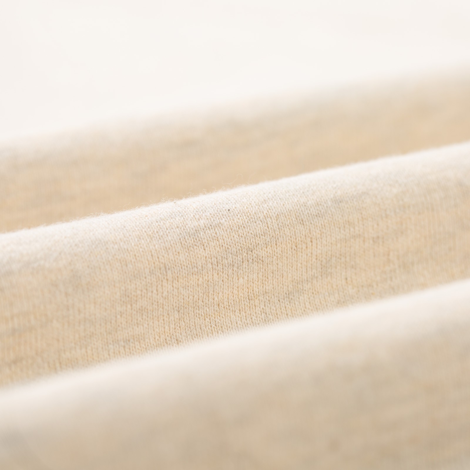 détail flaneurs  BEAMS PLUS crewneck sweatshirt Oatmeal (1)