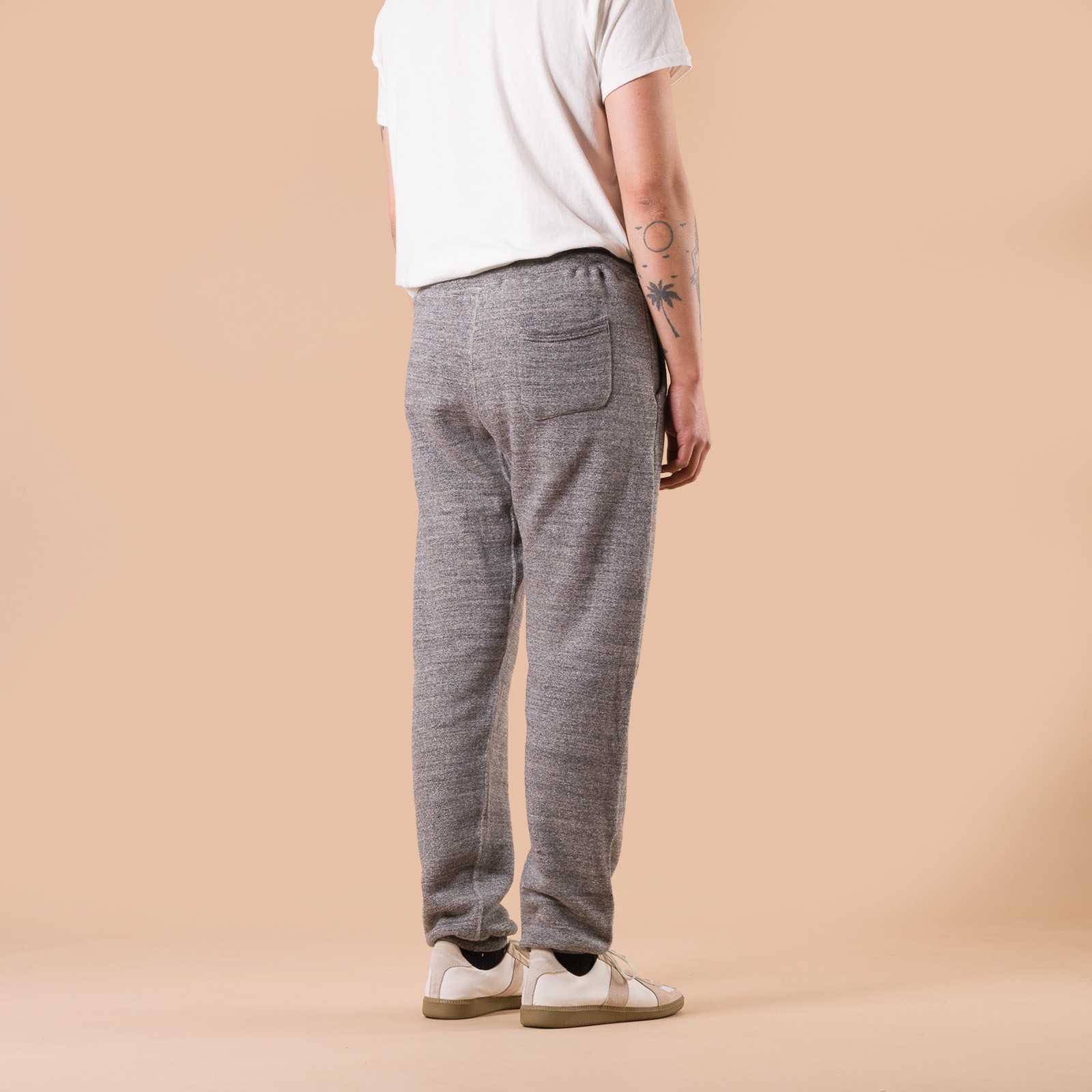 Image-Flâneurs_DUBBLE WORKS / Loopwheel Sweat Pants Heather Charcoal de dos