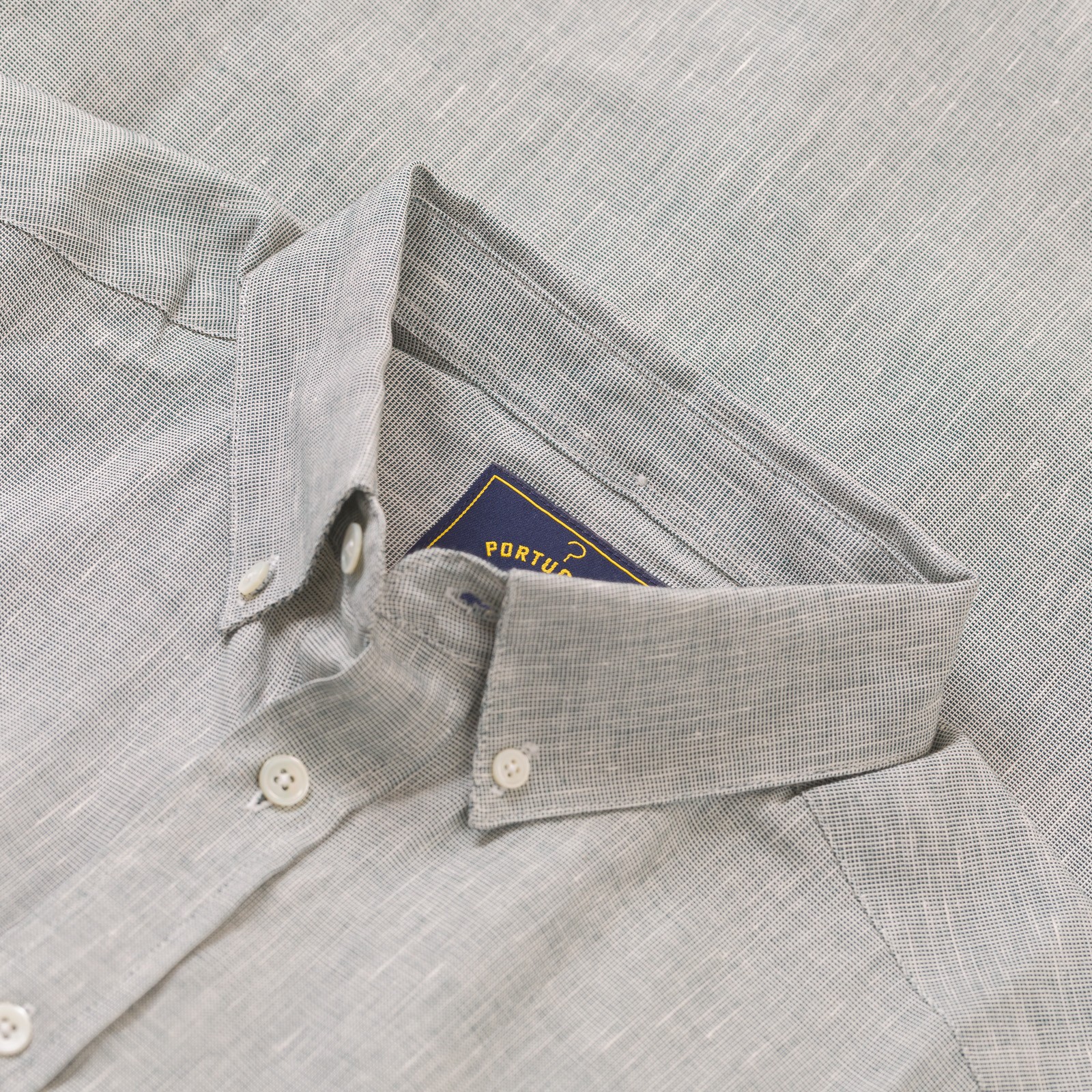 Image-Flâneurs PORTUGUESE FLANNEL / Granular Shirt Green détail col