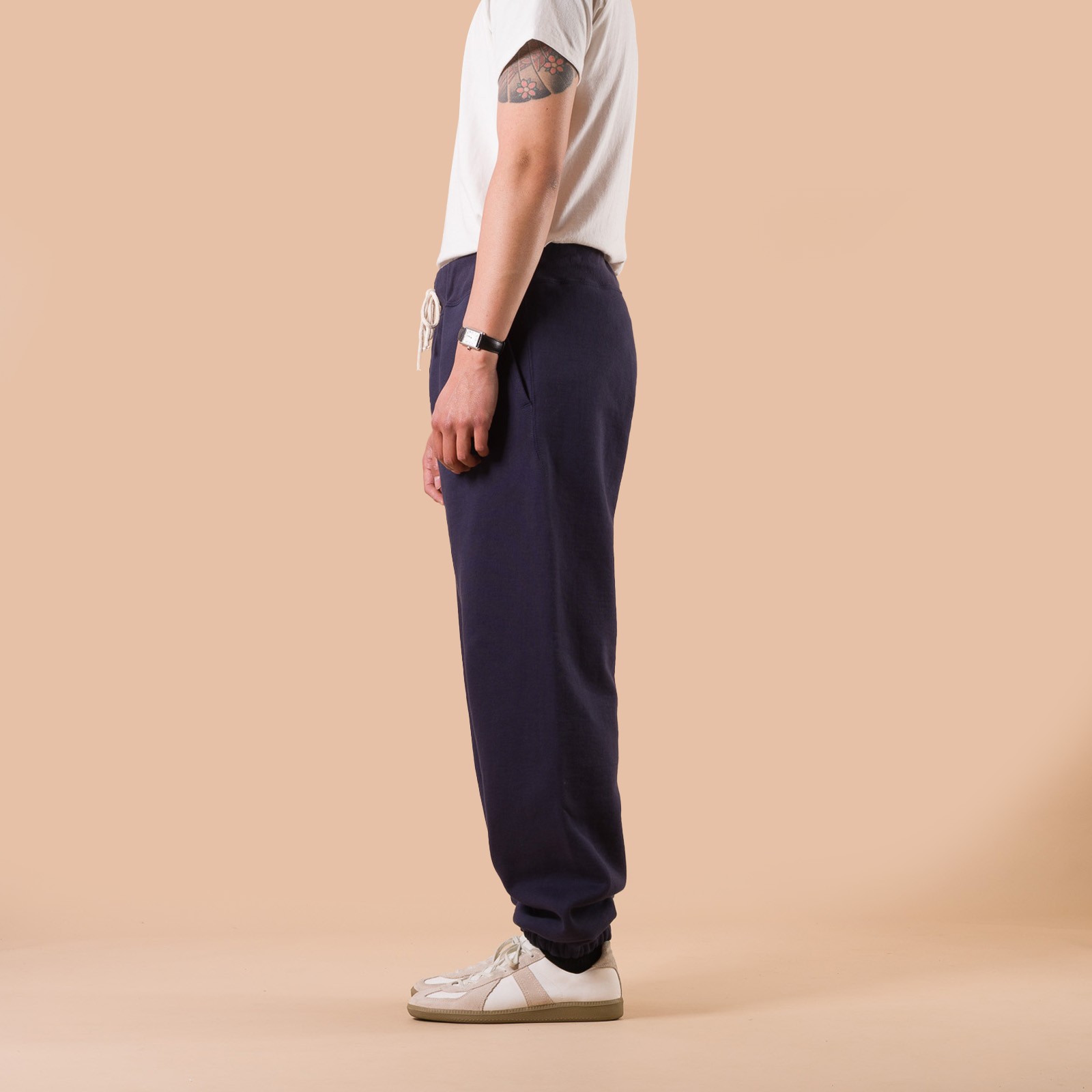 image flâneurs XX DEVELOPMENT / Sweat Pants Nasvy de profil