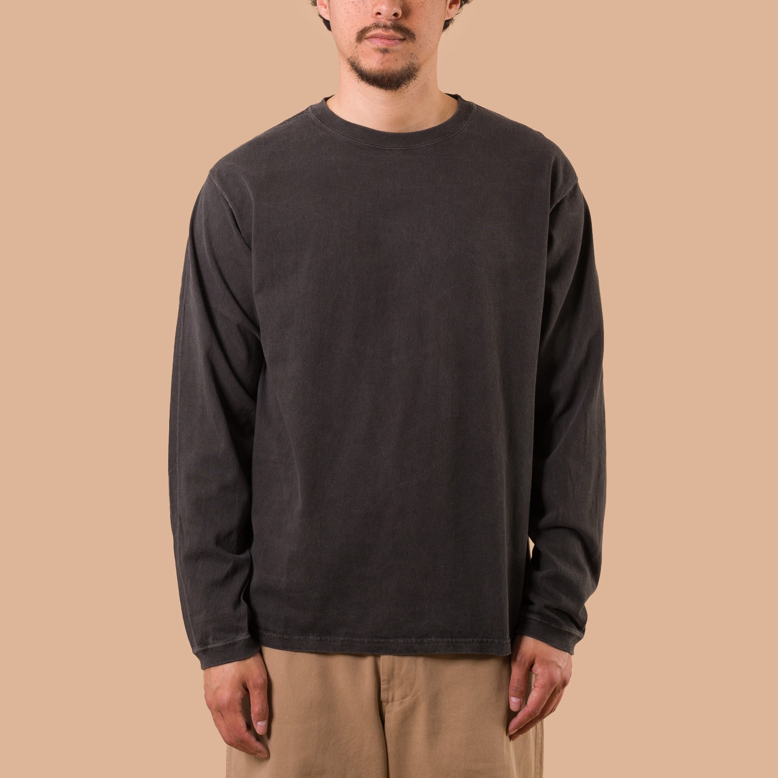 Image-Flâneurs_GOOD ON / L/S Crew Tee p-black de face