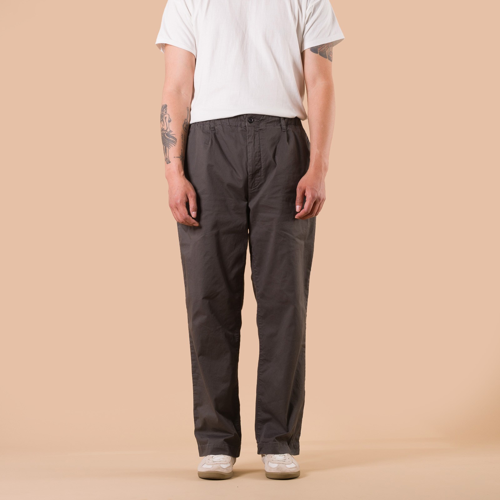 image flâneurs pantalon FOB Factory F0549 Stretch Twill Easy Pants Charcoal de face