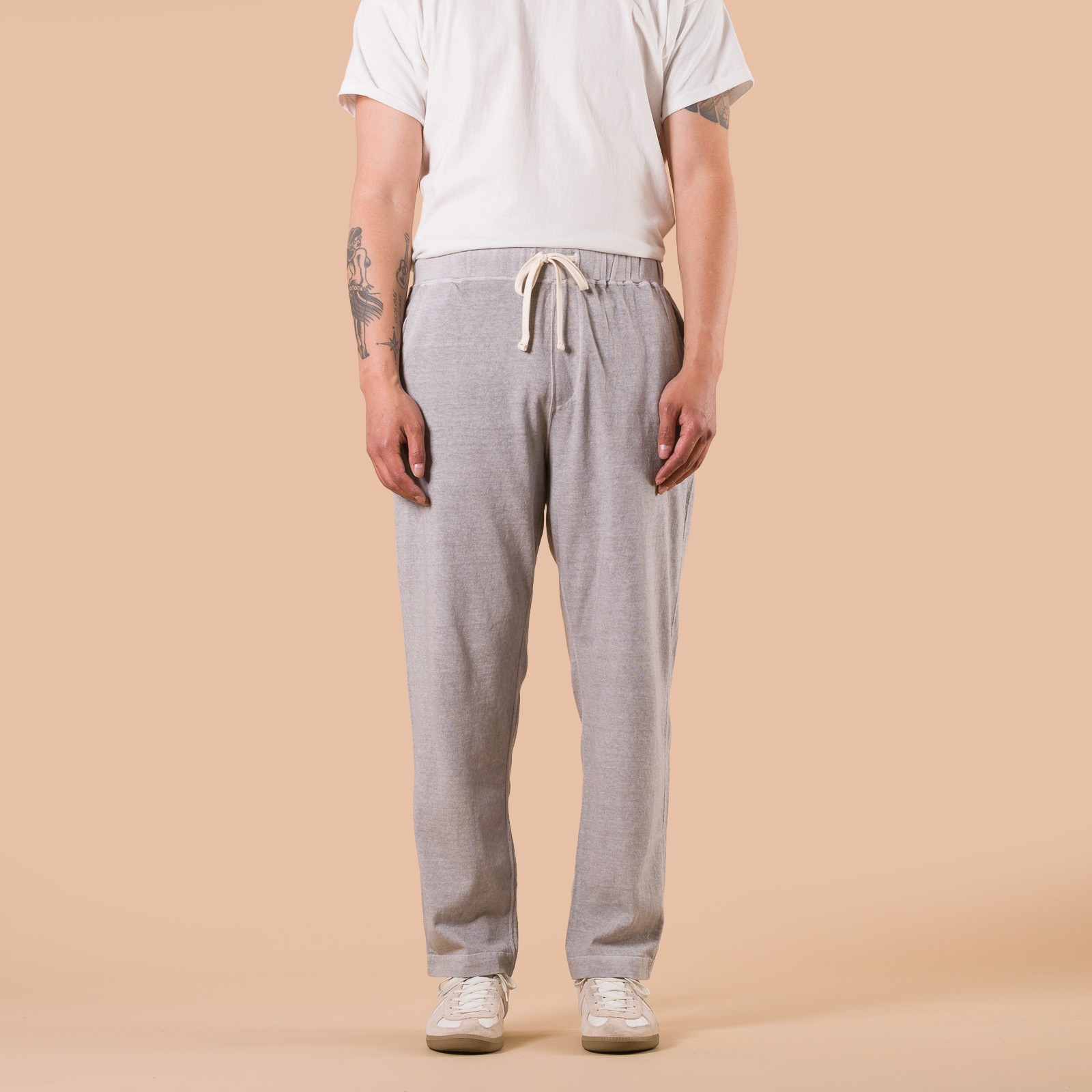 Image-Flâneurs_GOOD ON / Tee Pants p-Ash face