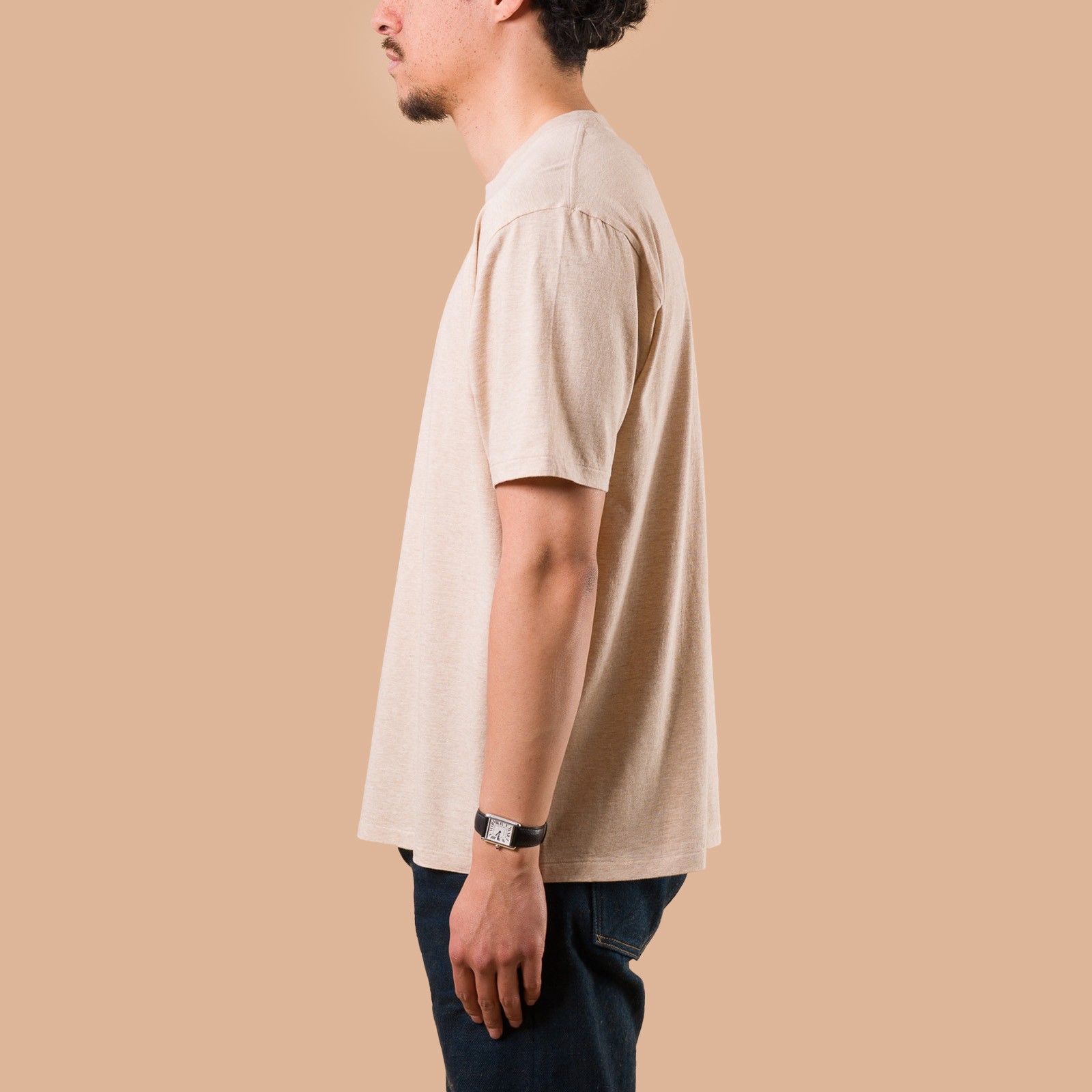 BATONER / Light Meriyasu T-Shirt Heather Beige de profil