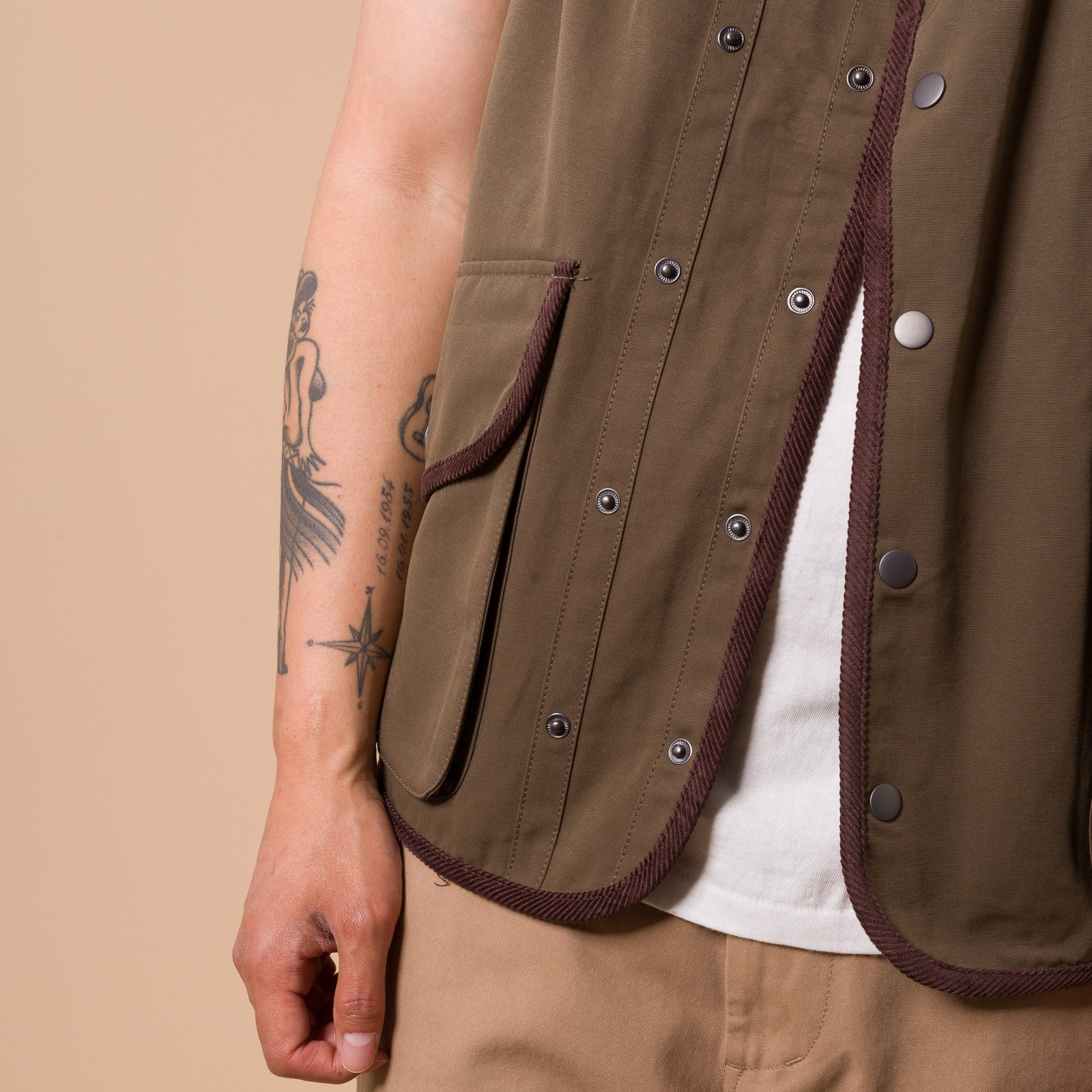 image flâneurs FRIZMWORKS / Heritage Hunting Vest olive de de détail 1