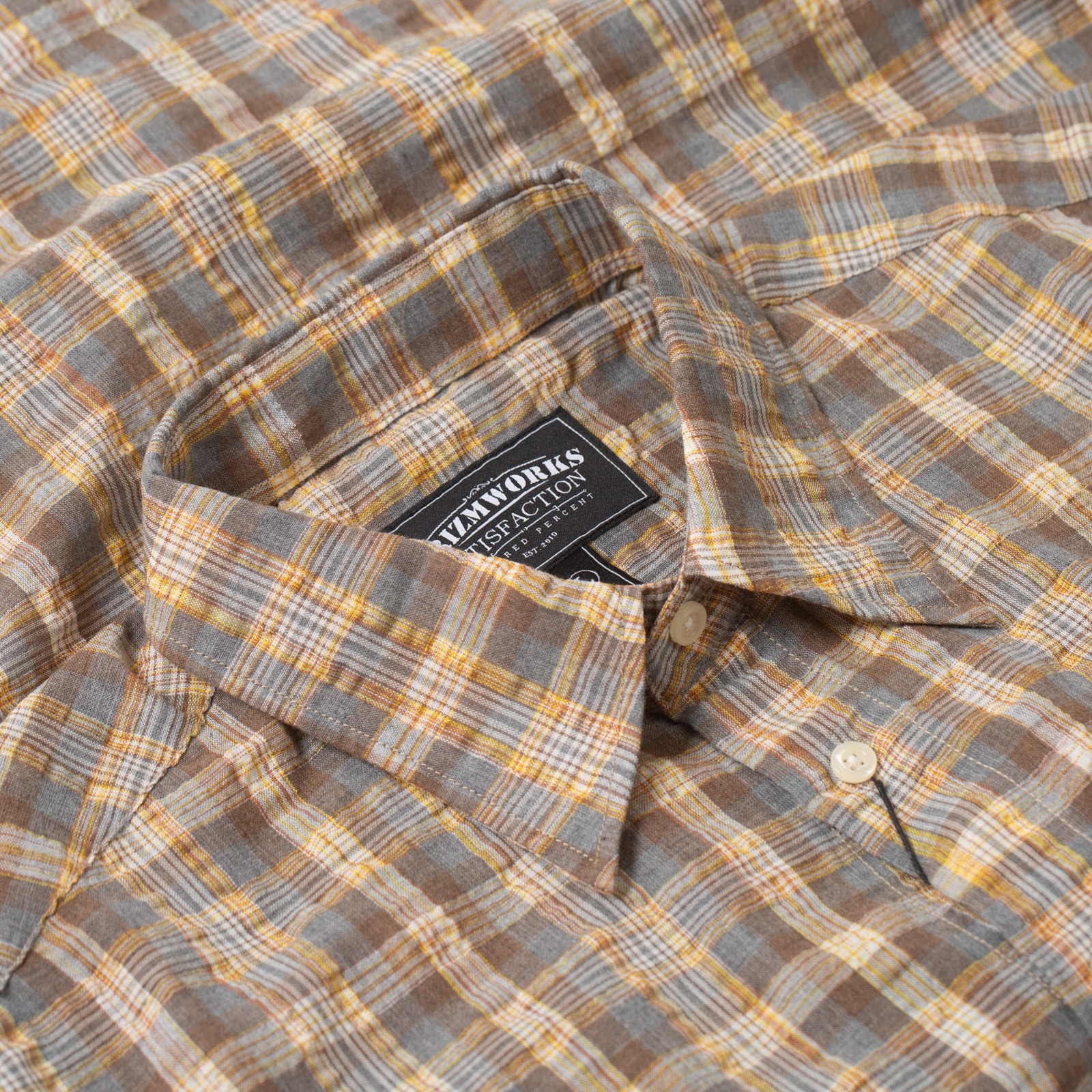 detail col flaneurs chemise large FRIZMWORKS Uneven Check Shirt Yellow (2)