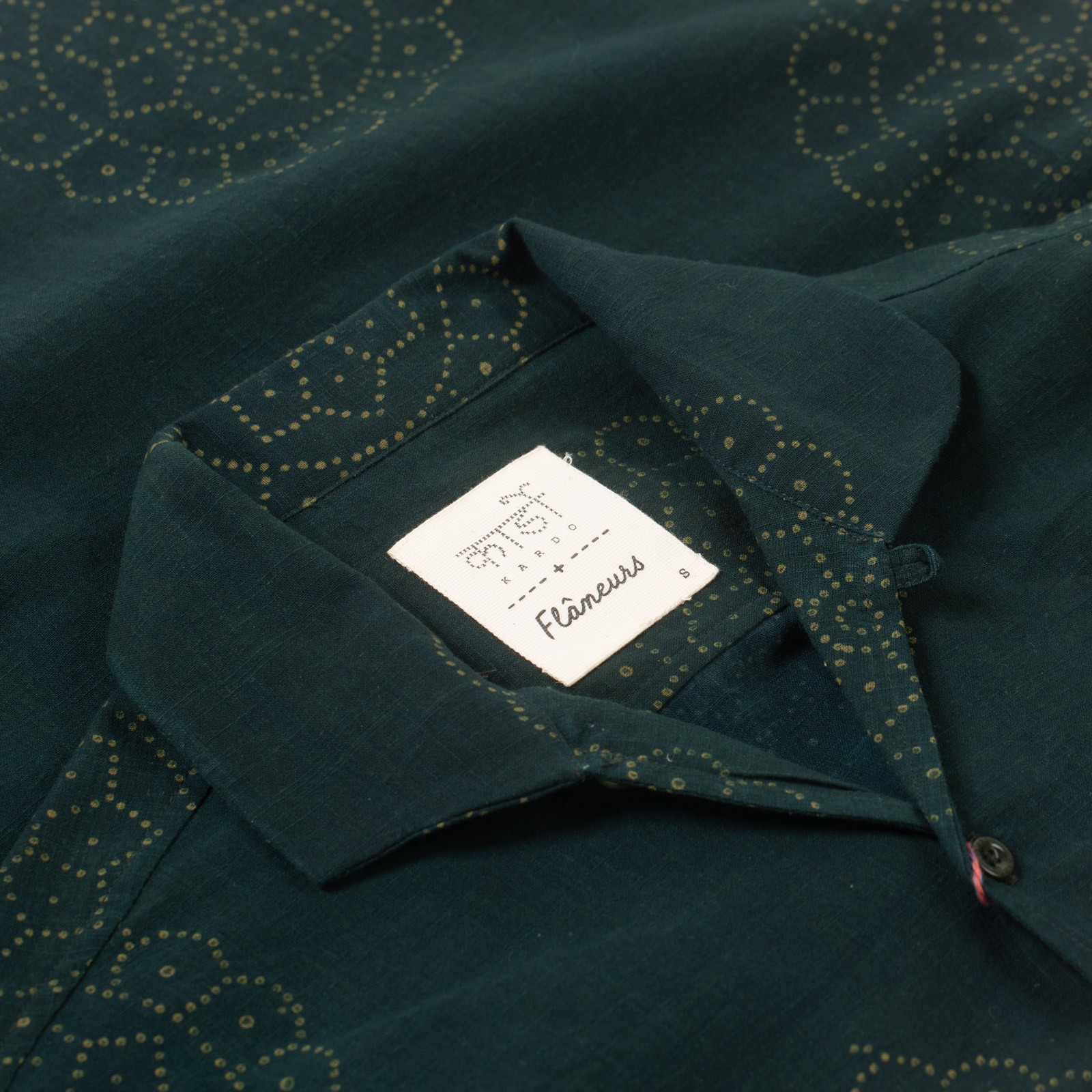 image détail  flâneurs chemisette KARDO x FLANEURS  SS Shirt BP09 de face (2)